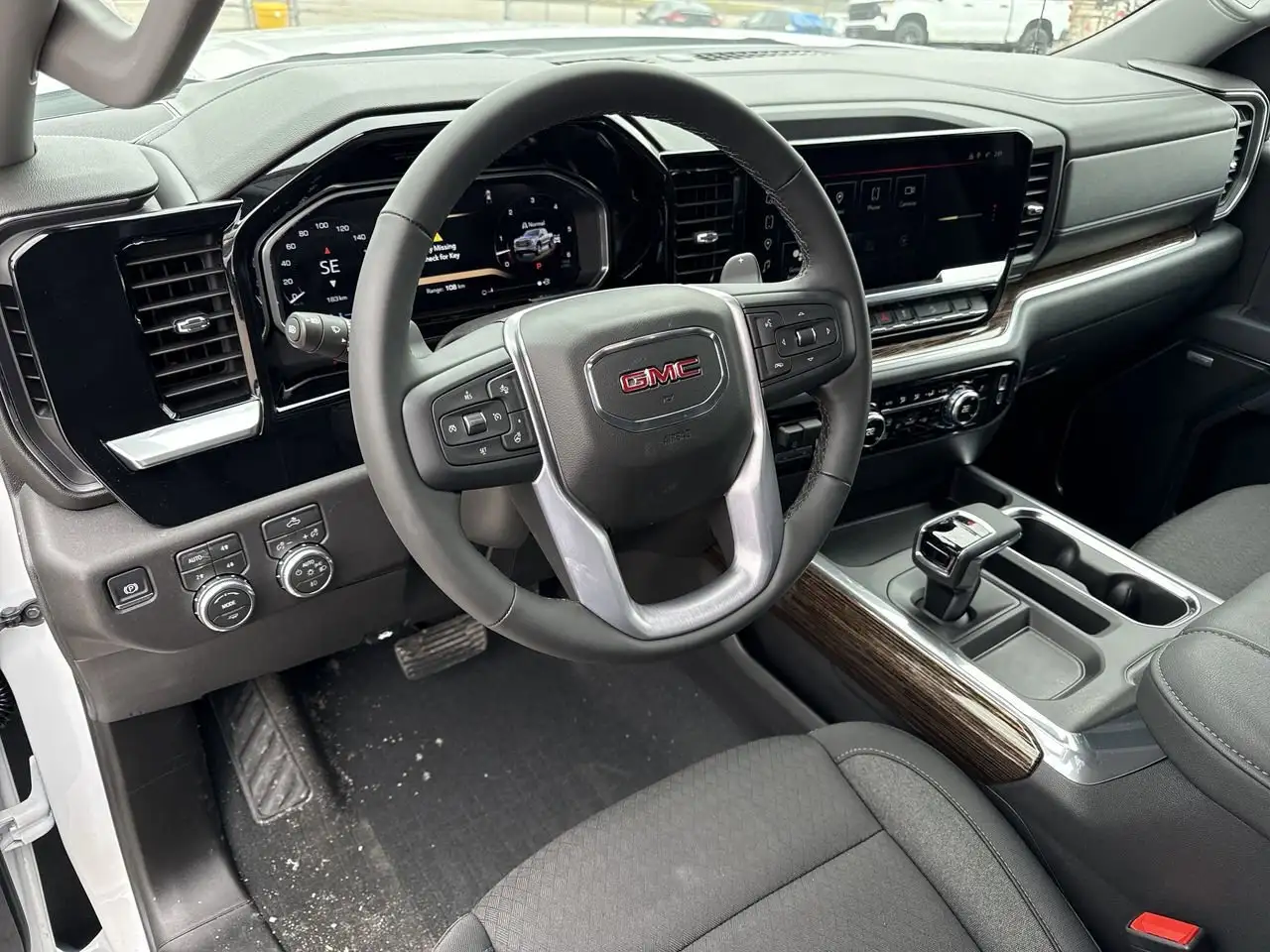 GMC Sierra 1500 снимка GMC Sierra 1500