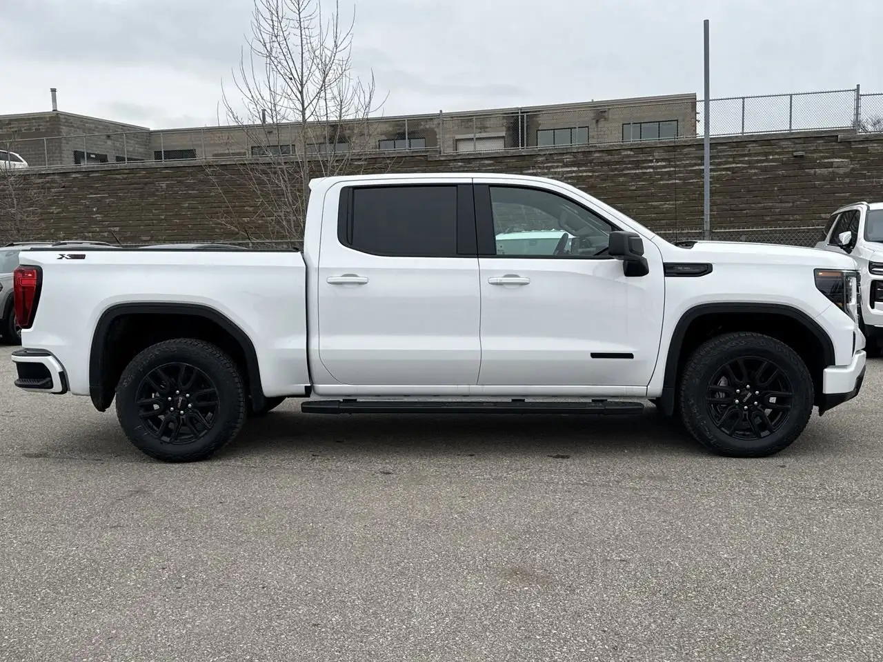 GMC Sierra 1500 снимка GMC Sierra 1500