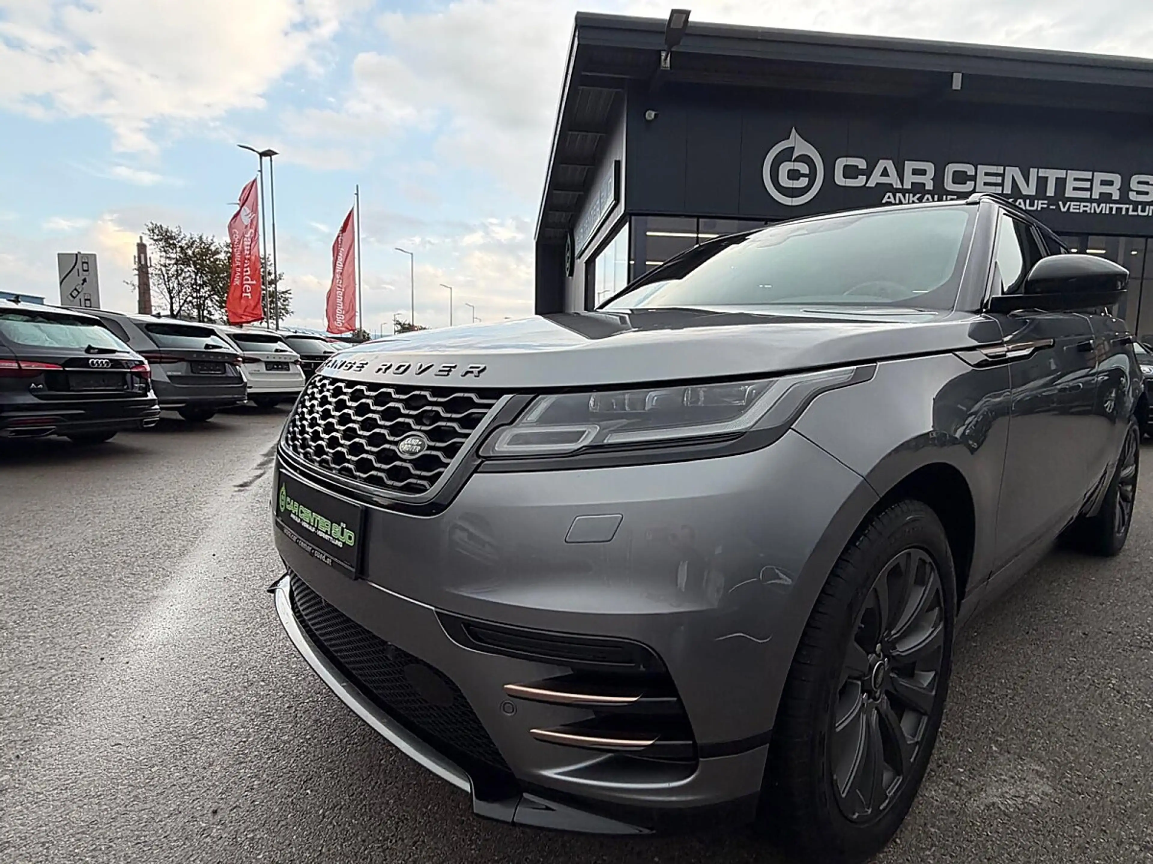 Land Rover Range Rover Velar P400e — photo 9