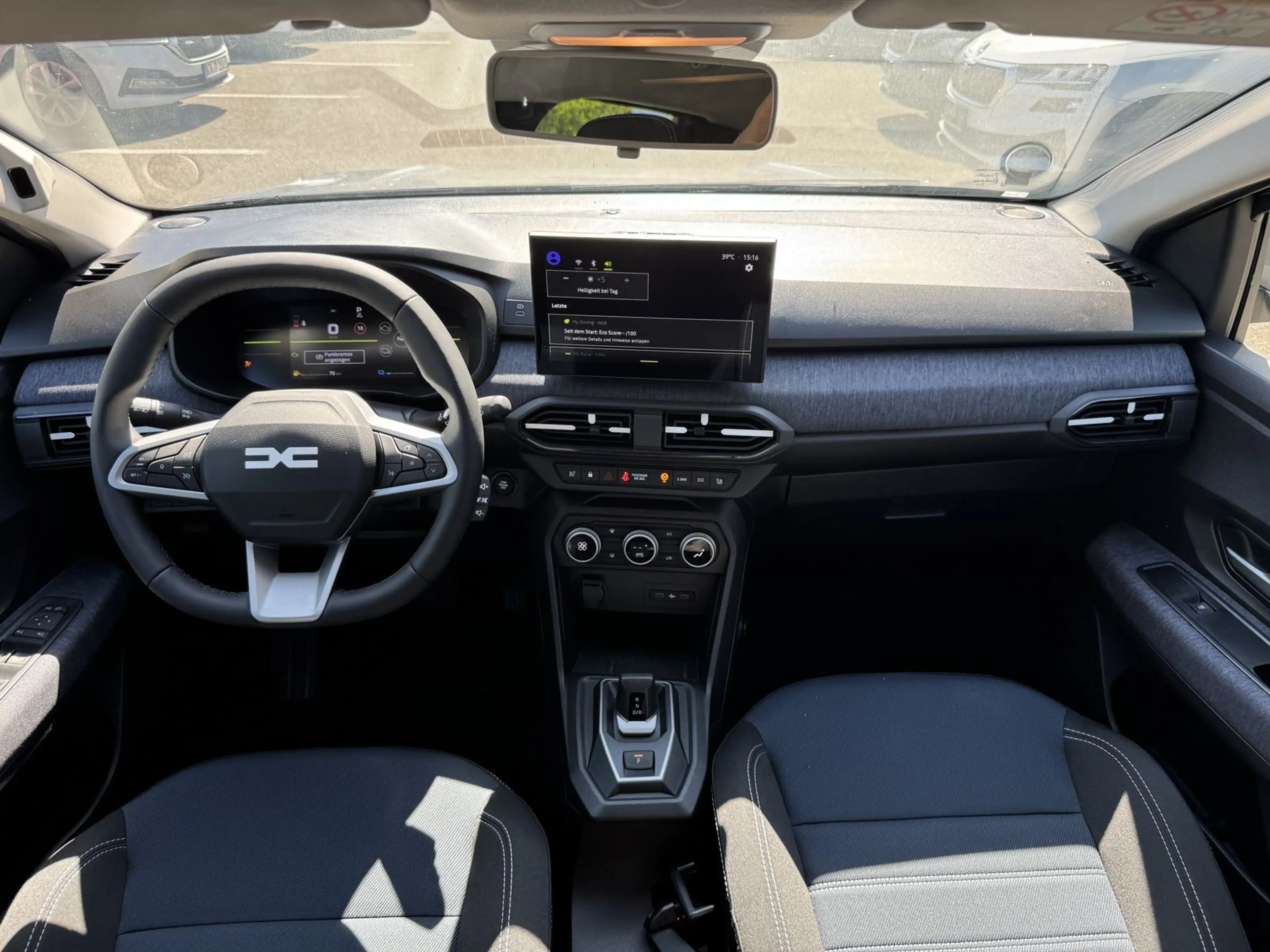 Dacia Jogger Journey hybrid 155 — photo 11