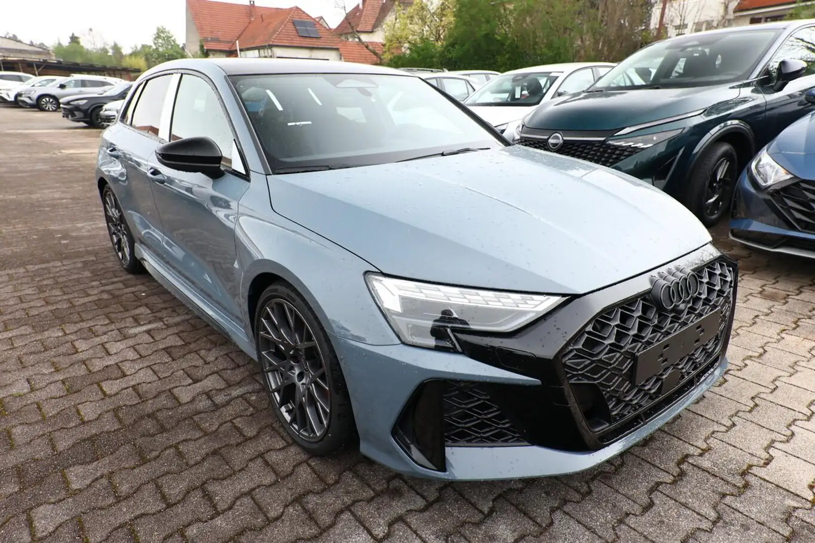 Audi RS3 RS 3 TFSI Sportback Pano Leder Matrix Nav 19Z 2... Grau - 2