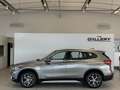 BMW X1 xDrive18d xLine Aut.*AHK*PDC*Notbremsassistent Silber - thumbnail 1