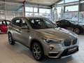 BMW X1 xDrive18d xLine Aut.*AHK*PDC*Notbremsassistent Silber - thumbnail 4