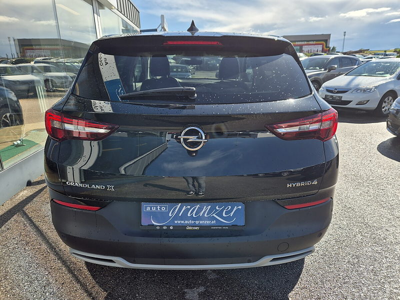 Opel Grandland X 1,6 Direct Inj. PHEV Ultimate Allrad — photo 6
