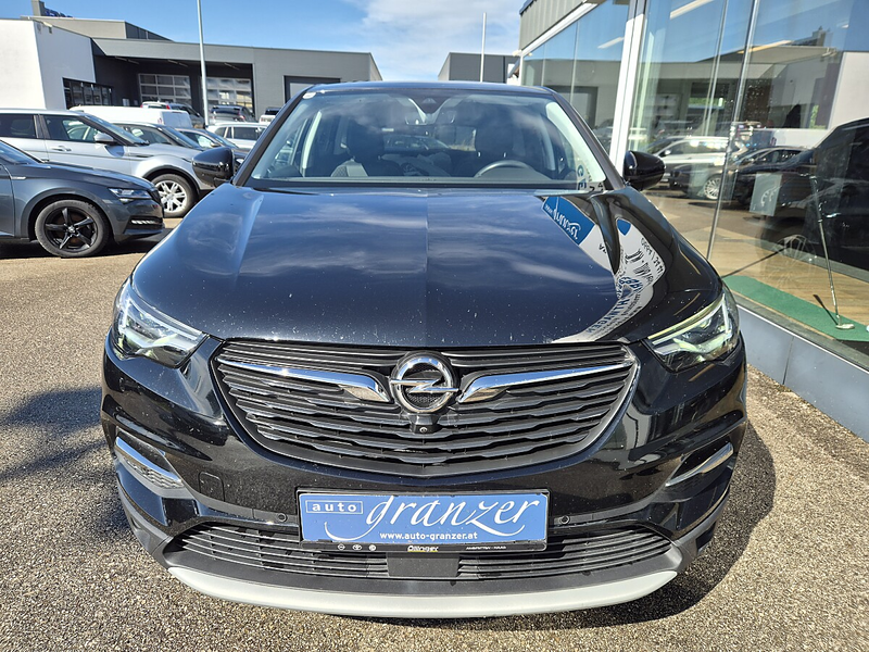 Opel Grandland X 1,6 Direct Inj. PHEV Ultimate Allrad — photo 3