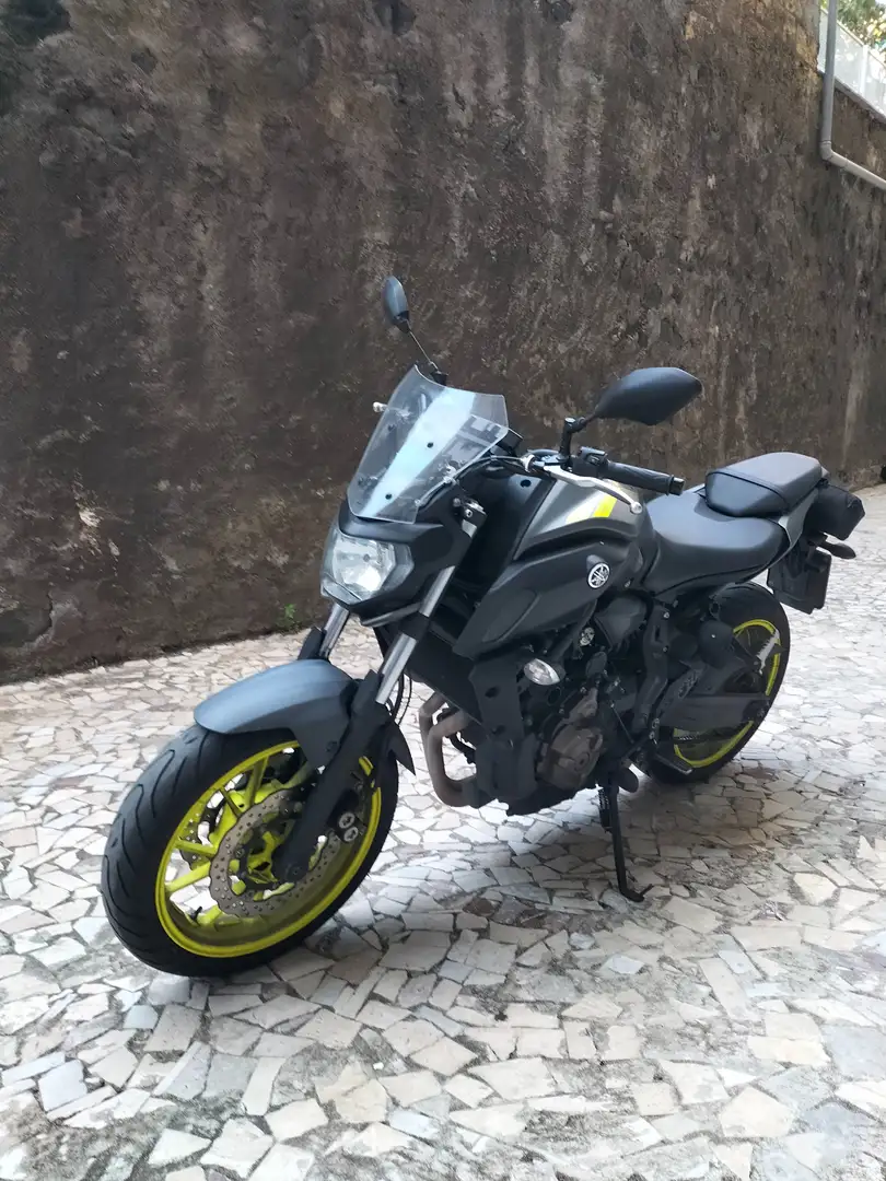 Yamaha MT-07 Grigio - 2