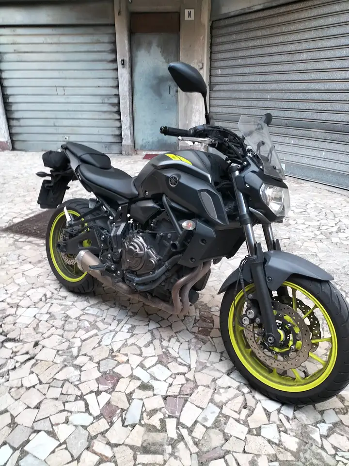 Yamaha MT-07 usata a Catania per €