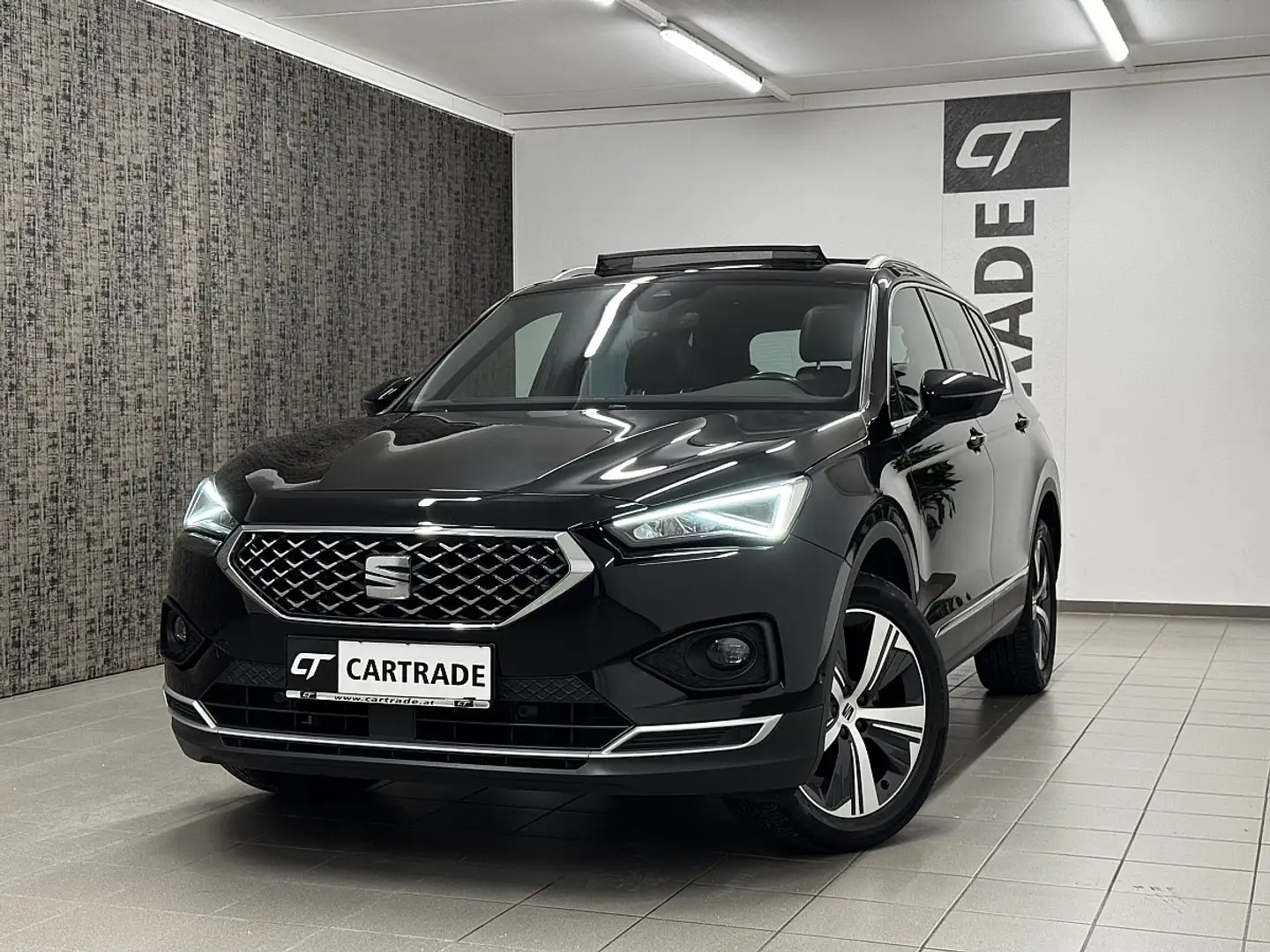 SEAT Tarraco 2,0 TDI Xcellence DSG 4Drive /LED/ PANORAMAD./ ... Schwarz - 1