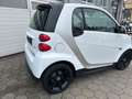 smart forTwo fortwo coupe Micro Hybrid Drive 45kW Weiß - thumbnail 3