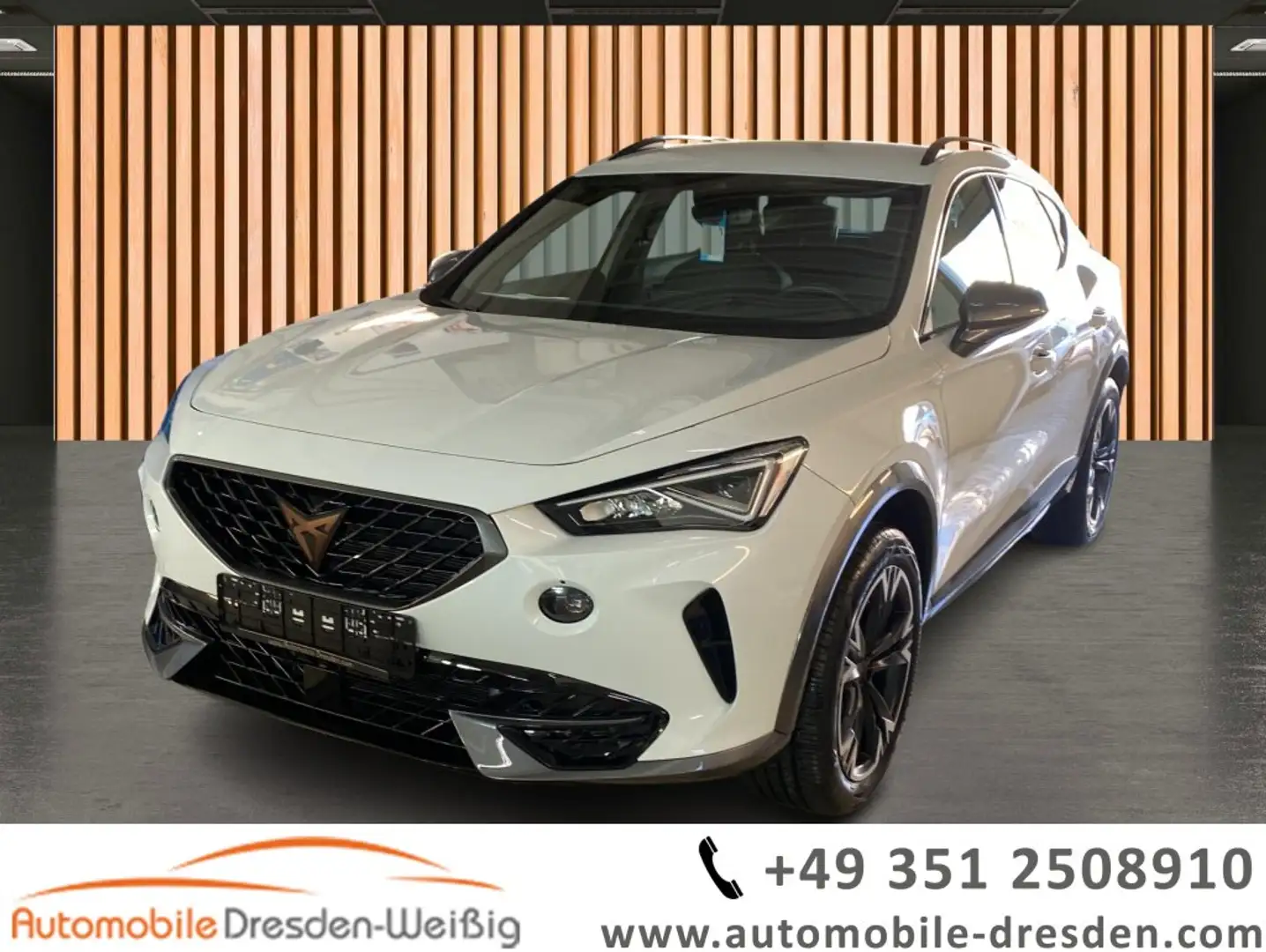 CUPRA Formentor 1.5 TSI DSG*ACC*Full Link*Kessy*PDC* Bílá - 1