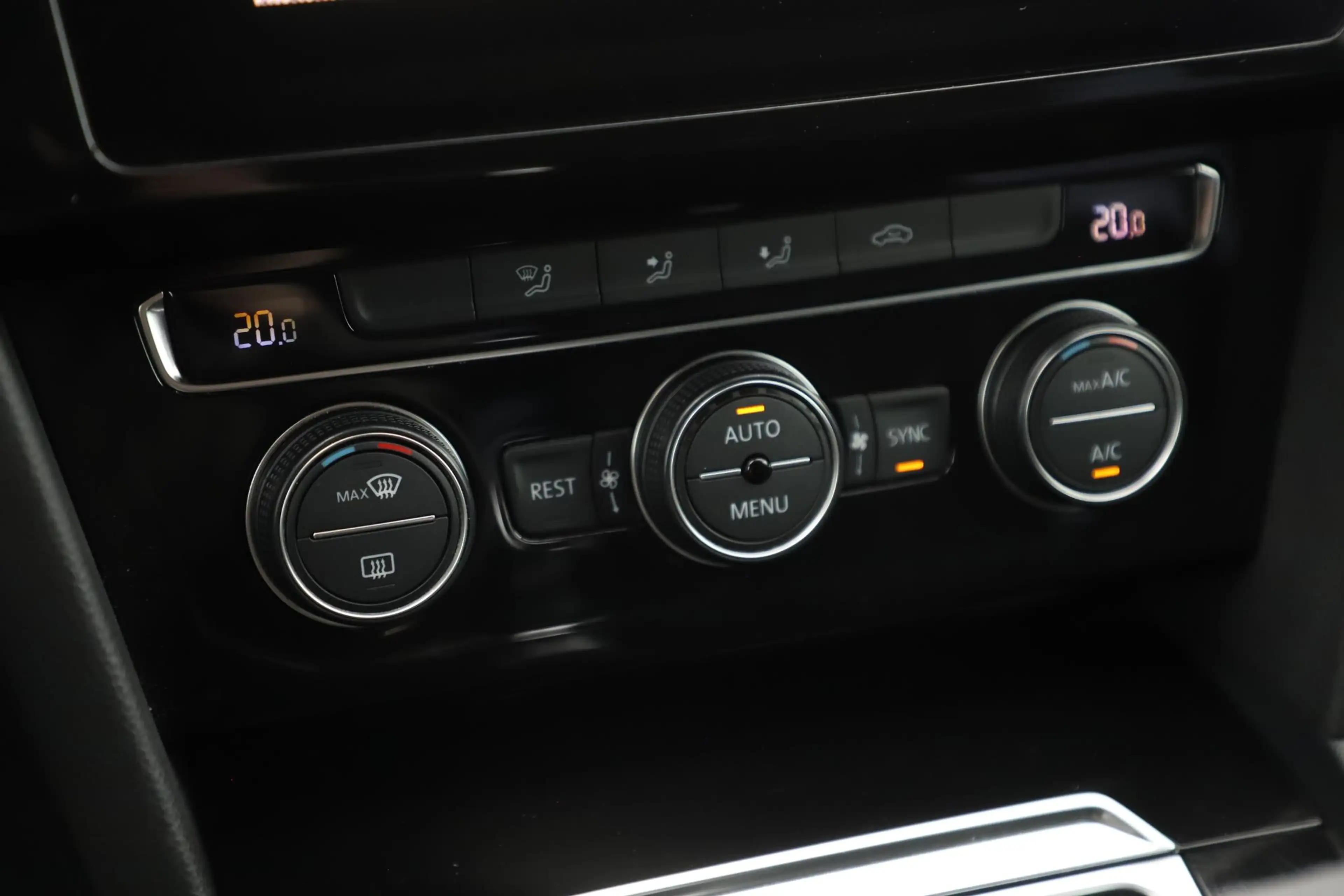 Volkswagen Arteon 2.0 TDI DSG Automaat 150PK Navigatie Adaptive Crui — photo 15