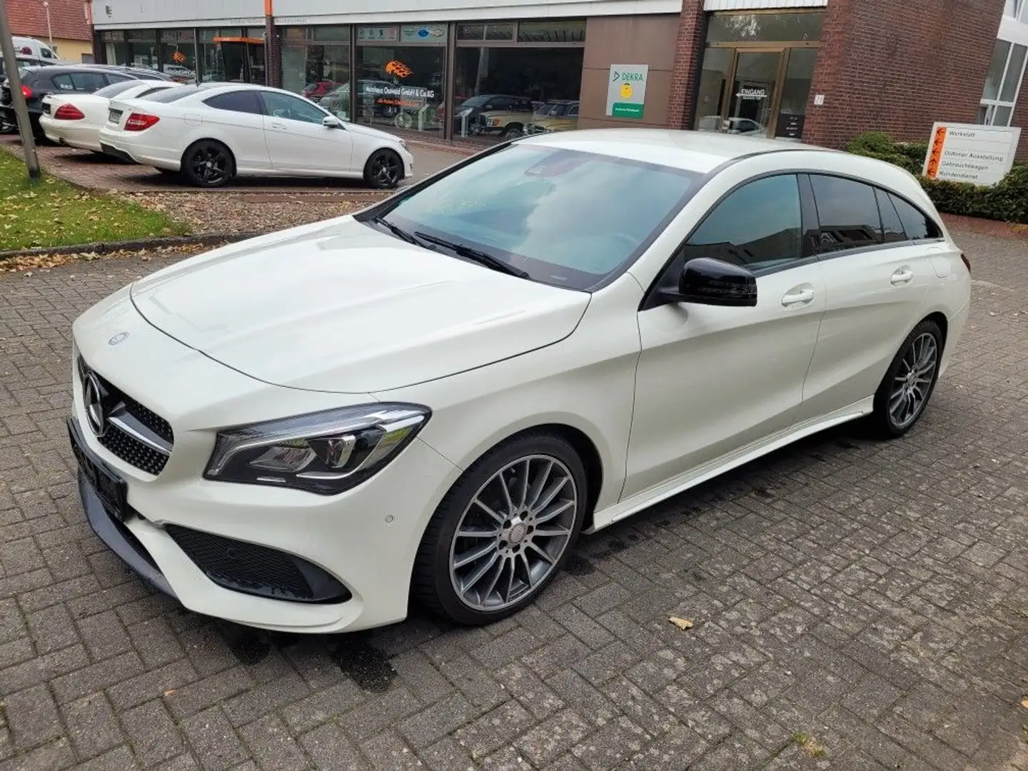 Mercedes-Benz CLA 200 CDI AMG- Shooting Brake 147Tkm Weiß - 1