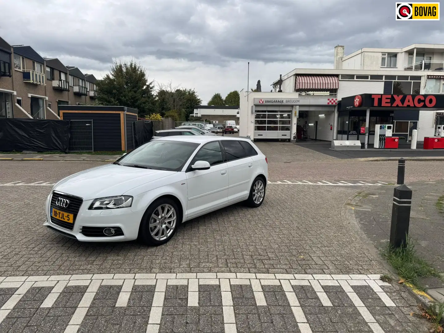 Audi A3 Sportback 1.4 TFSI Ambition Pro Line S Wit - 1