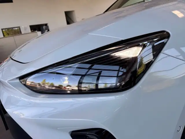 CUPRA Leon view 8