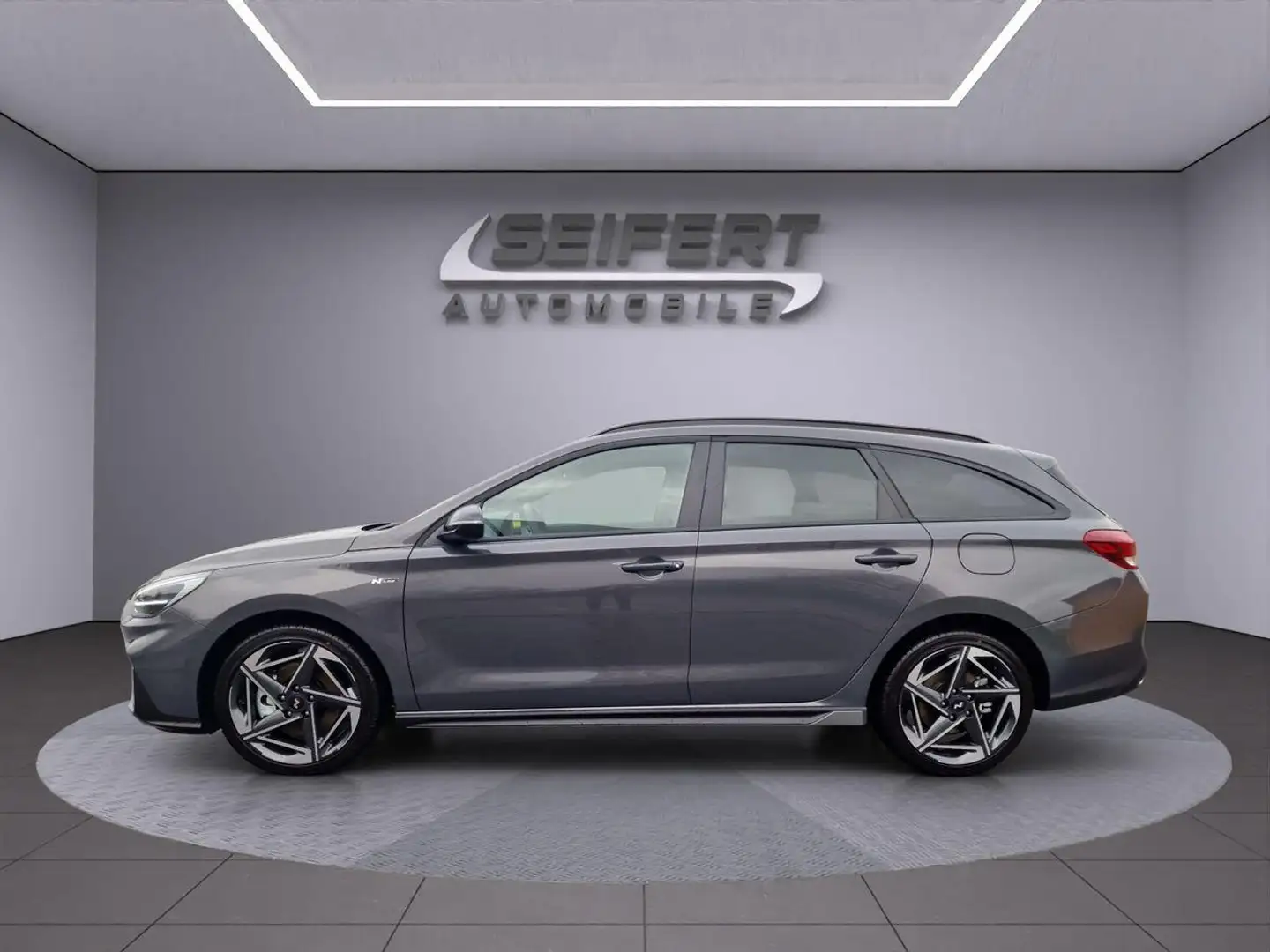 Hyundai i30 Kombi I N-LINE I DCT I NAVI I RFK I SHZ I LED Gris - 2