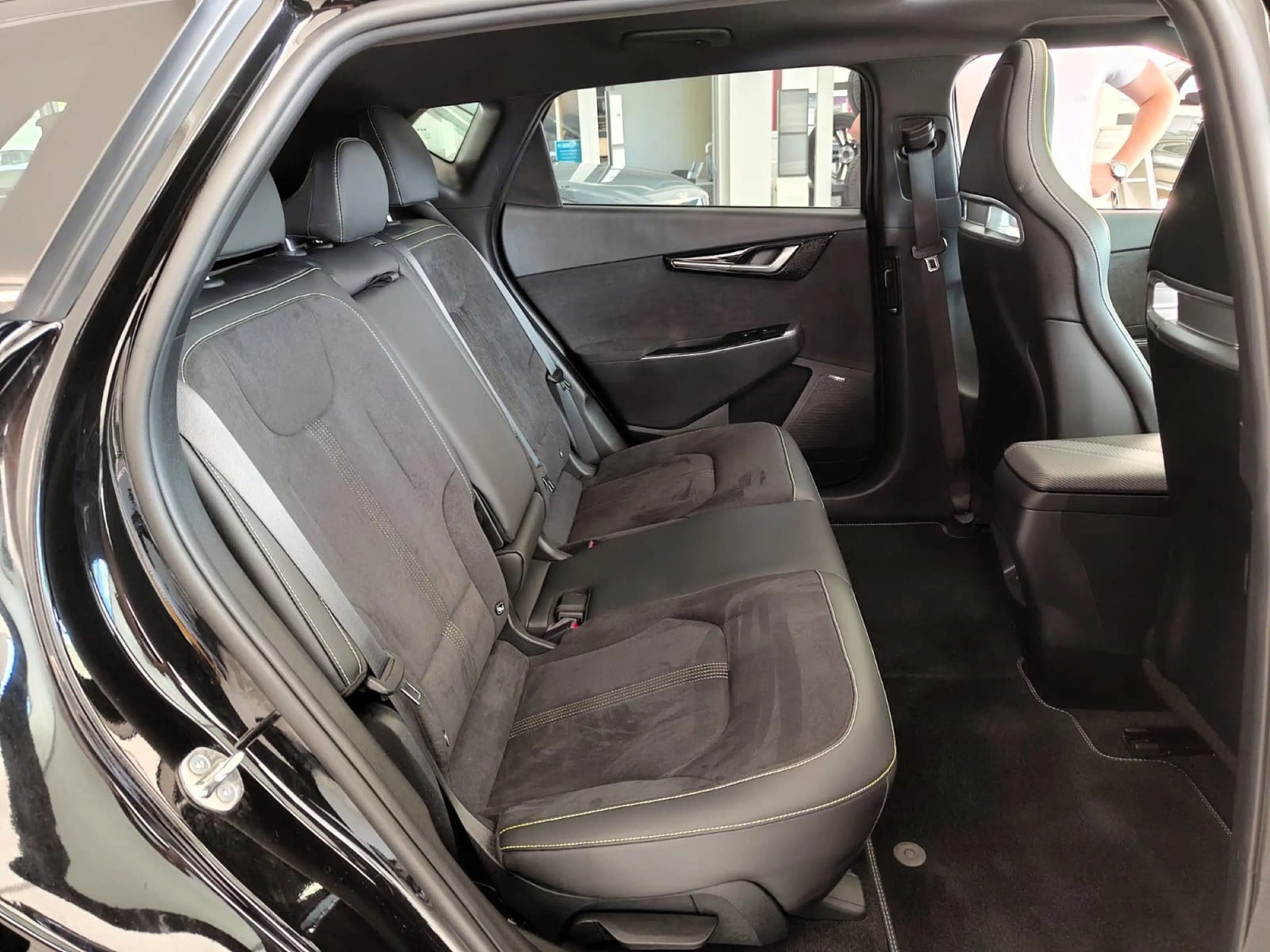 Kia EV6 GT 77,4-kWh AWD Glasdach HUD Navi LED — photo 13