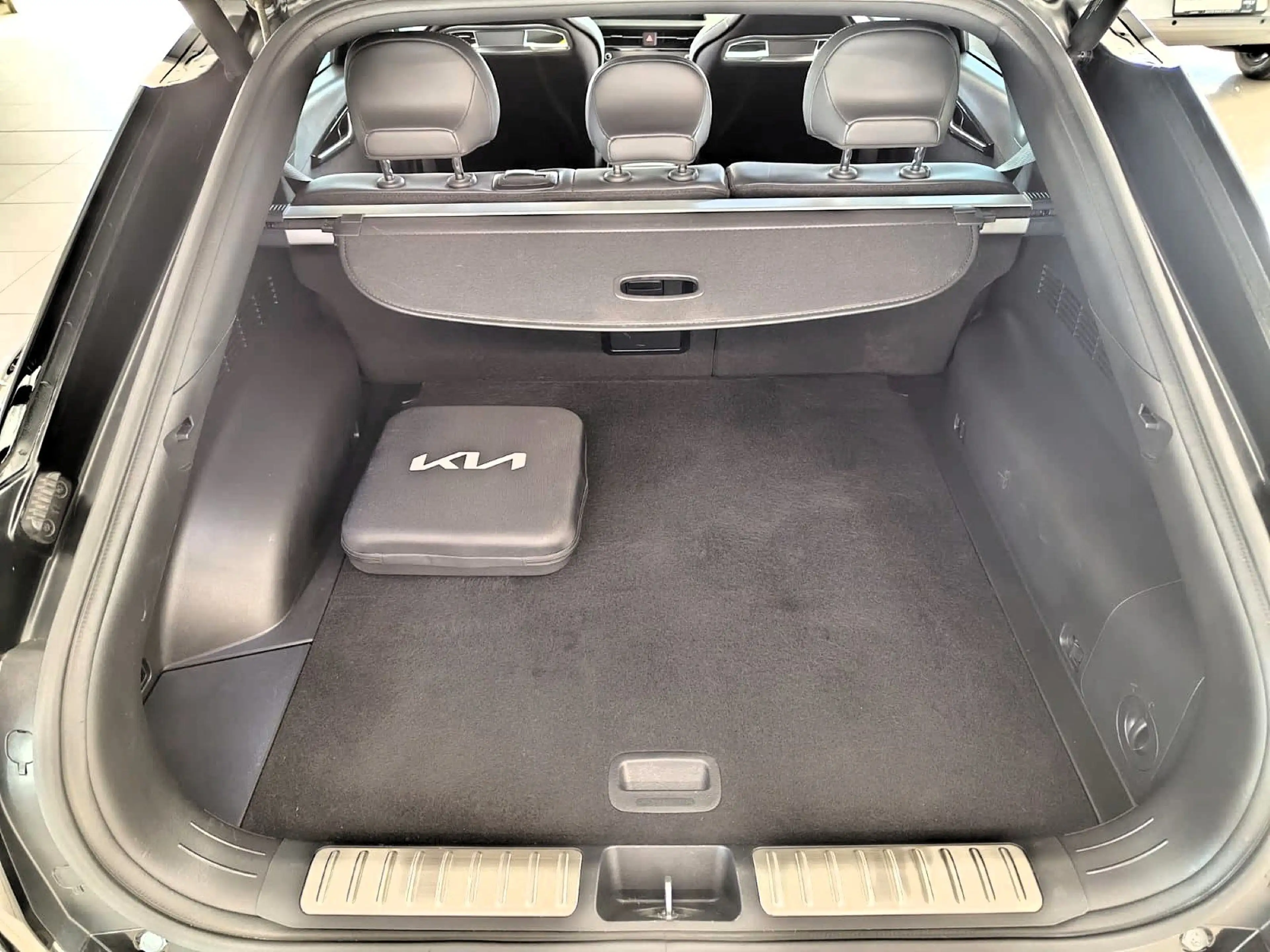 Kia EV6 GT 77,4-kWh AWD Glasdach HUD Navi LED — photo 11
