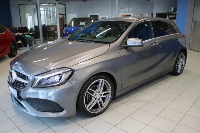 Mercedes-Benz A 200 AMG Sport Line Navi/Memory/Leder-Alcantara