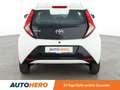 Toyota Aygo 1.0 x-play Team D Aut*CAM*KLIMA*GARANTIE* Weiß - thumbnail 5