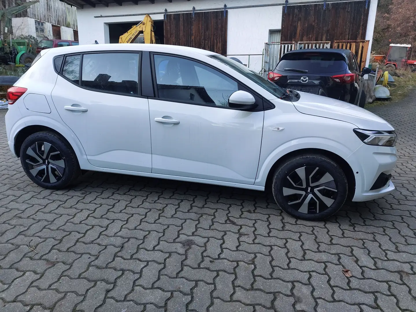 Dacia Sandero 3 TCE90 Expression LT: 1-2Wo.. R-Kam PDC vo.+hi Weiß - 2