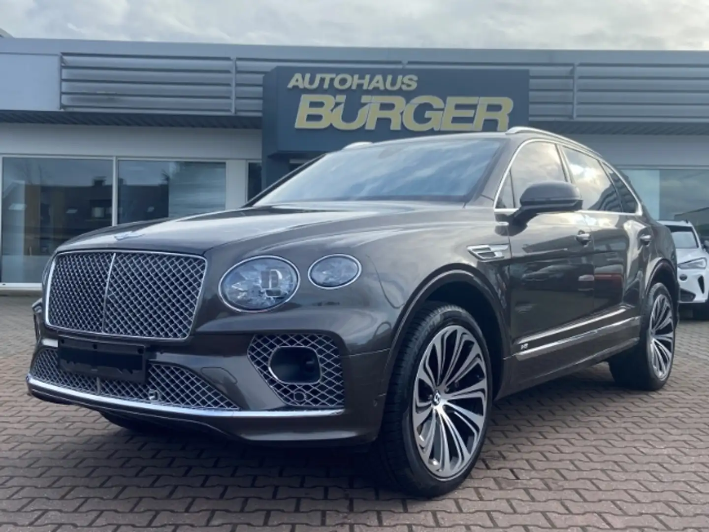 Bentley Bentayga Mulliner First Edition 22°Naim Airmatic Panorama N Grijs - 1