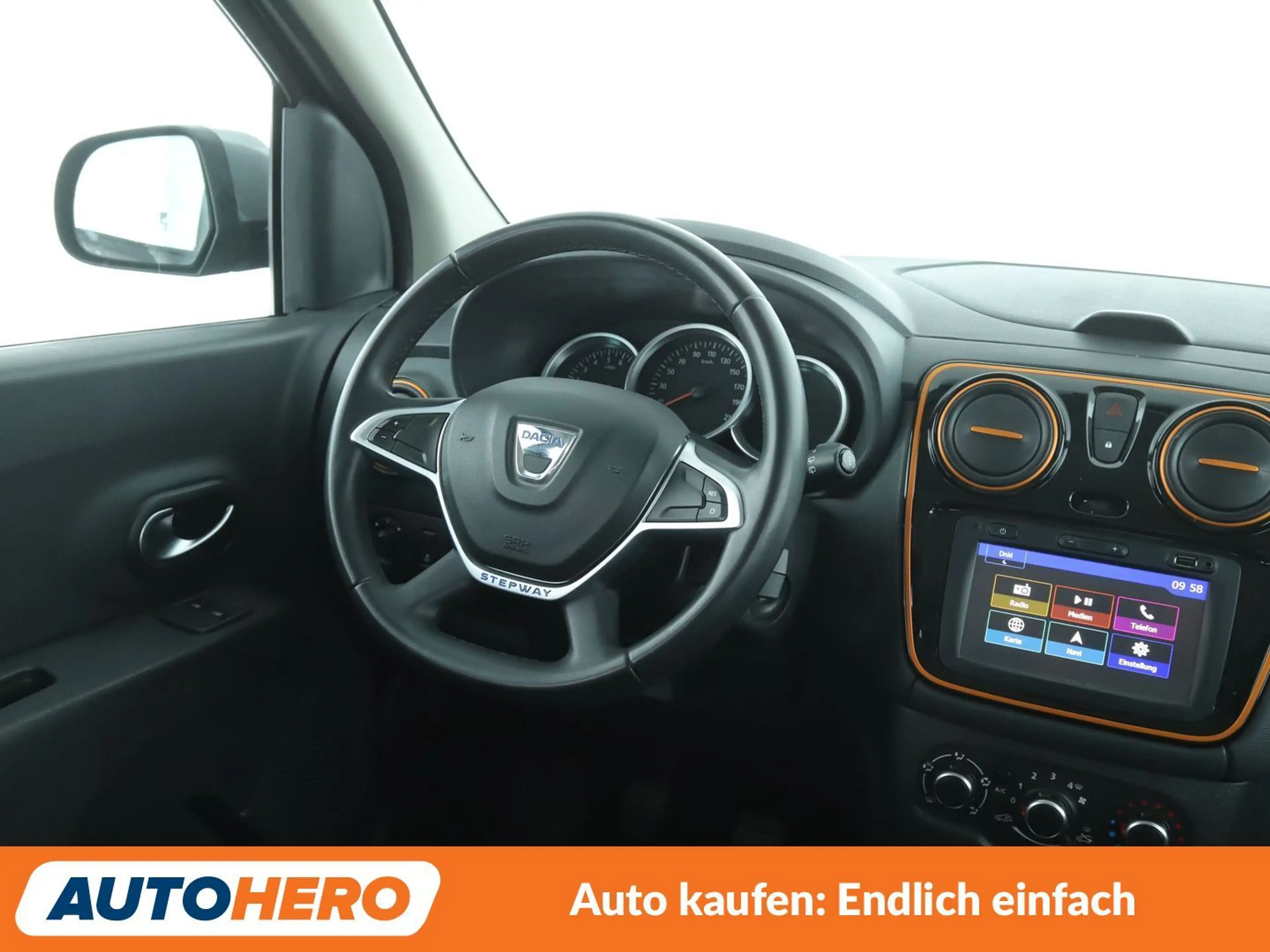 Dacia Lodgy 1.5 dCi Diesel Stepway Celebration *NAVI*TEMPO*PDC — photo 13