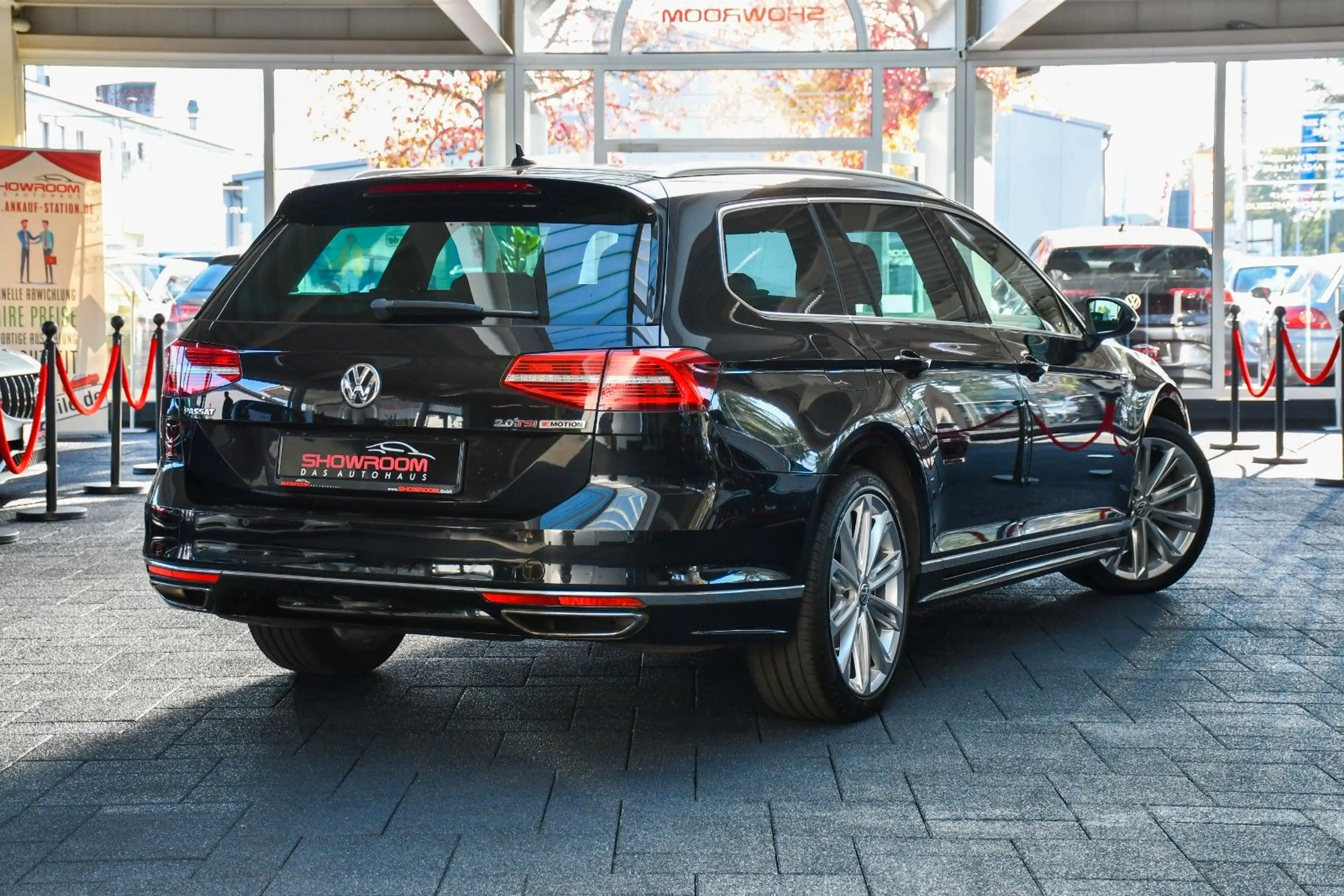 Volkswagen Passat Variant Highline 4Motion ACC 280 PS — photo 2