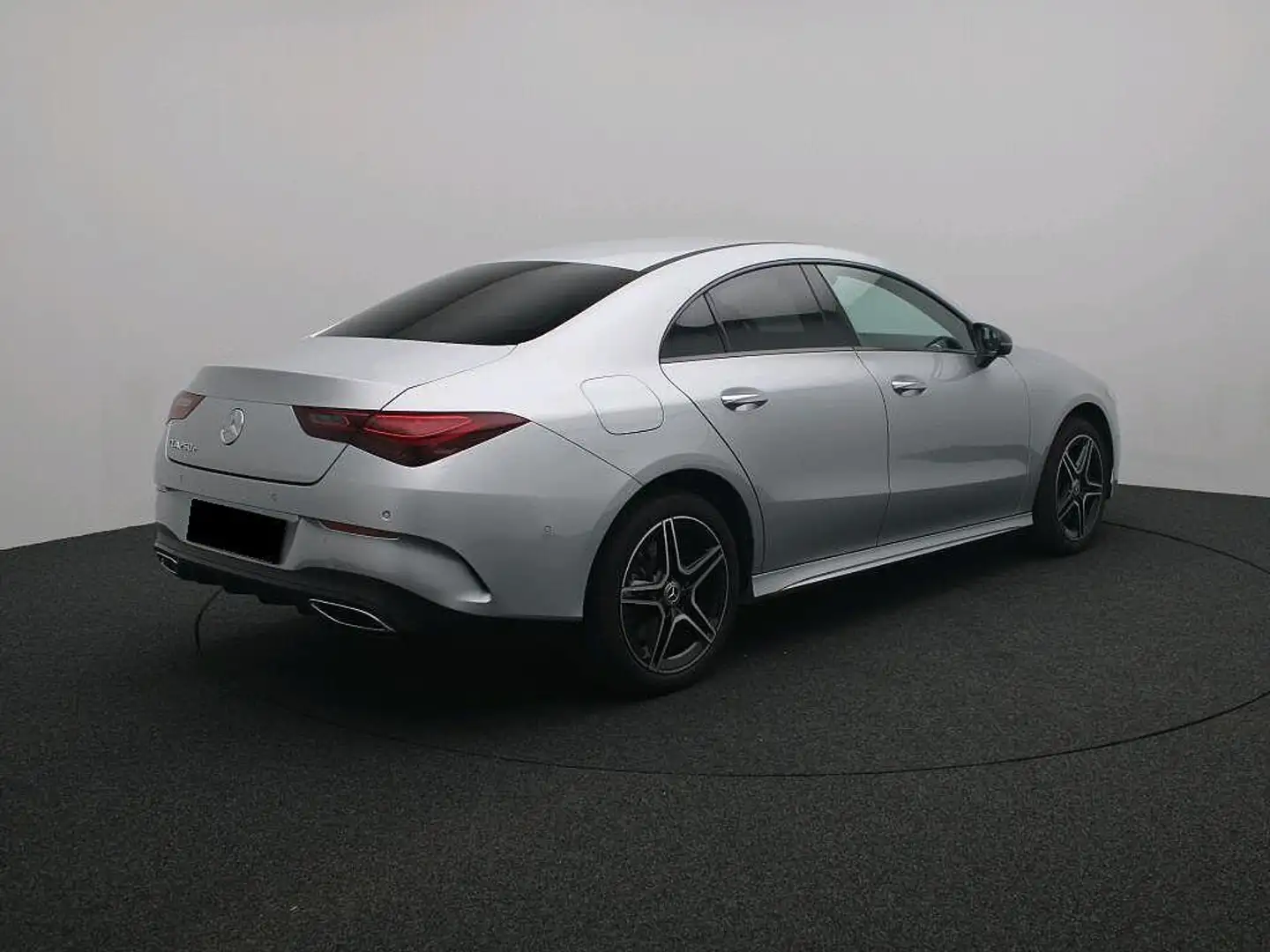 Mercedes-Benz CLA 250 e Coupé * AMG-Line * Sfeerverlichting * - 2