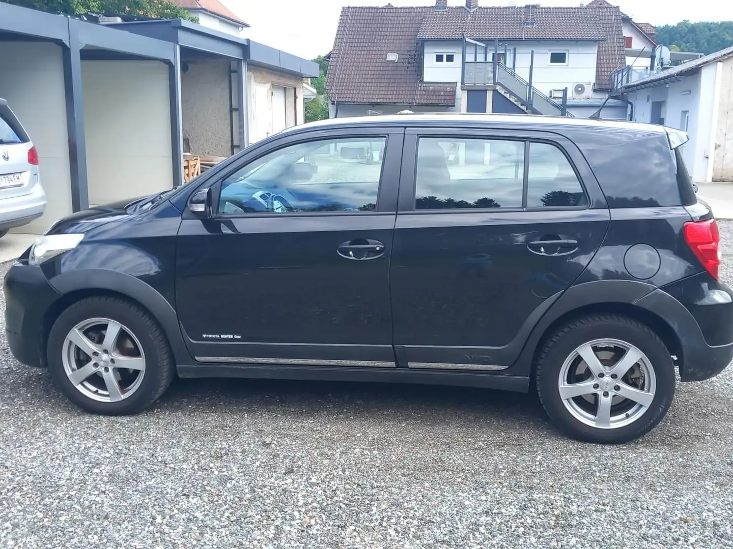 Toyota Urban Cruiser Urban Cruiser 1,4 D-4D DPF High AWD High Noir - 2