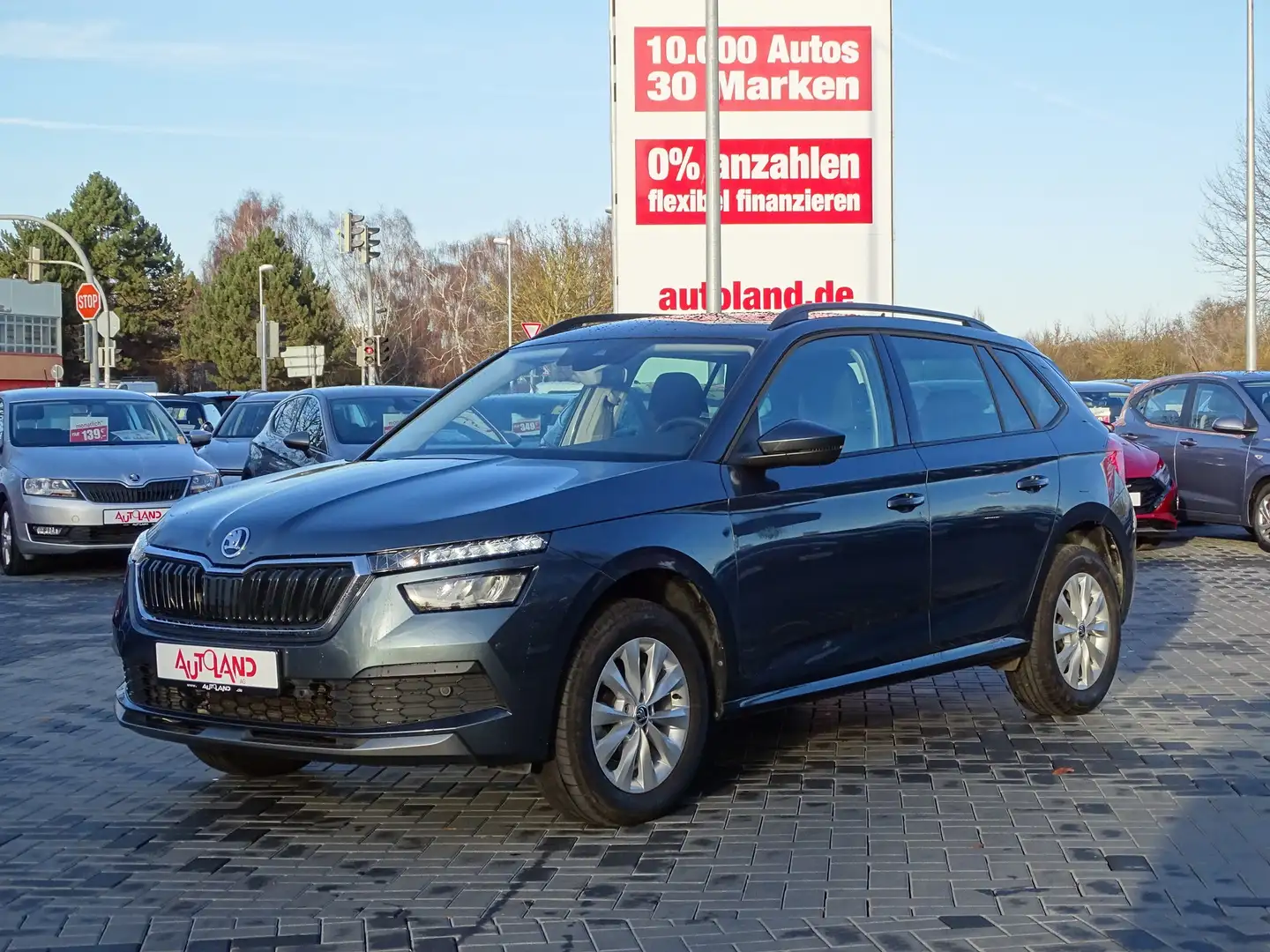 Skoda Kamiq 1.0 Active LED Kamera SmartLink DAB Gris - 2