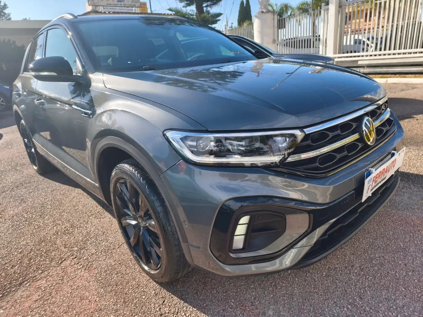 Volkswagen T-Roc T-Roc 1.5 TSI ACT DSG R-Line Grigio - 2