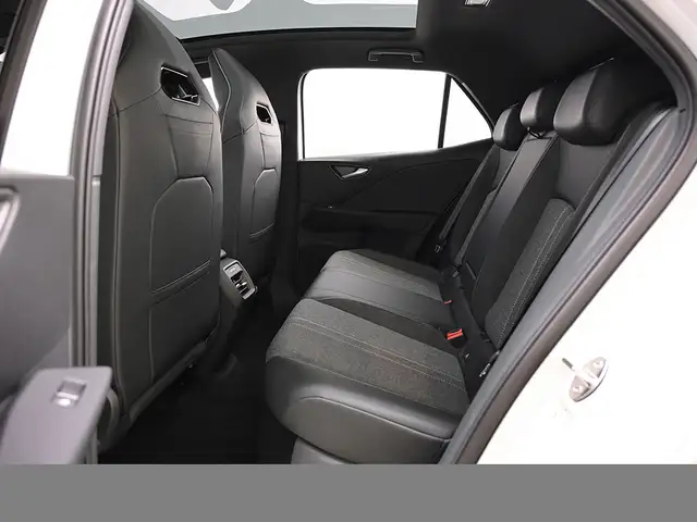 Volkswagen Id.3 view 13