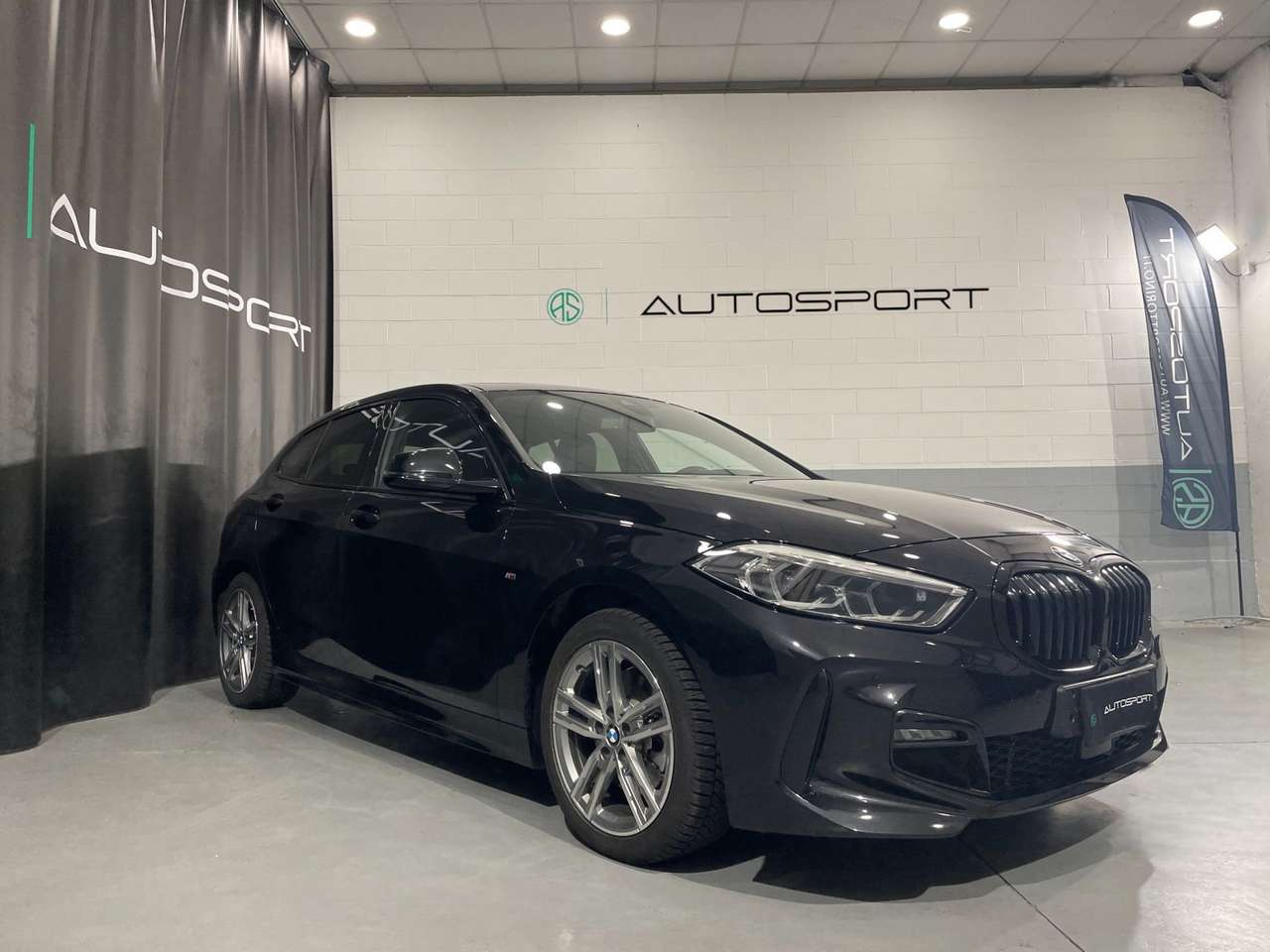 BMW 118 118i 5p. Msport