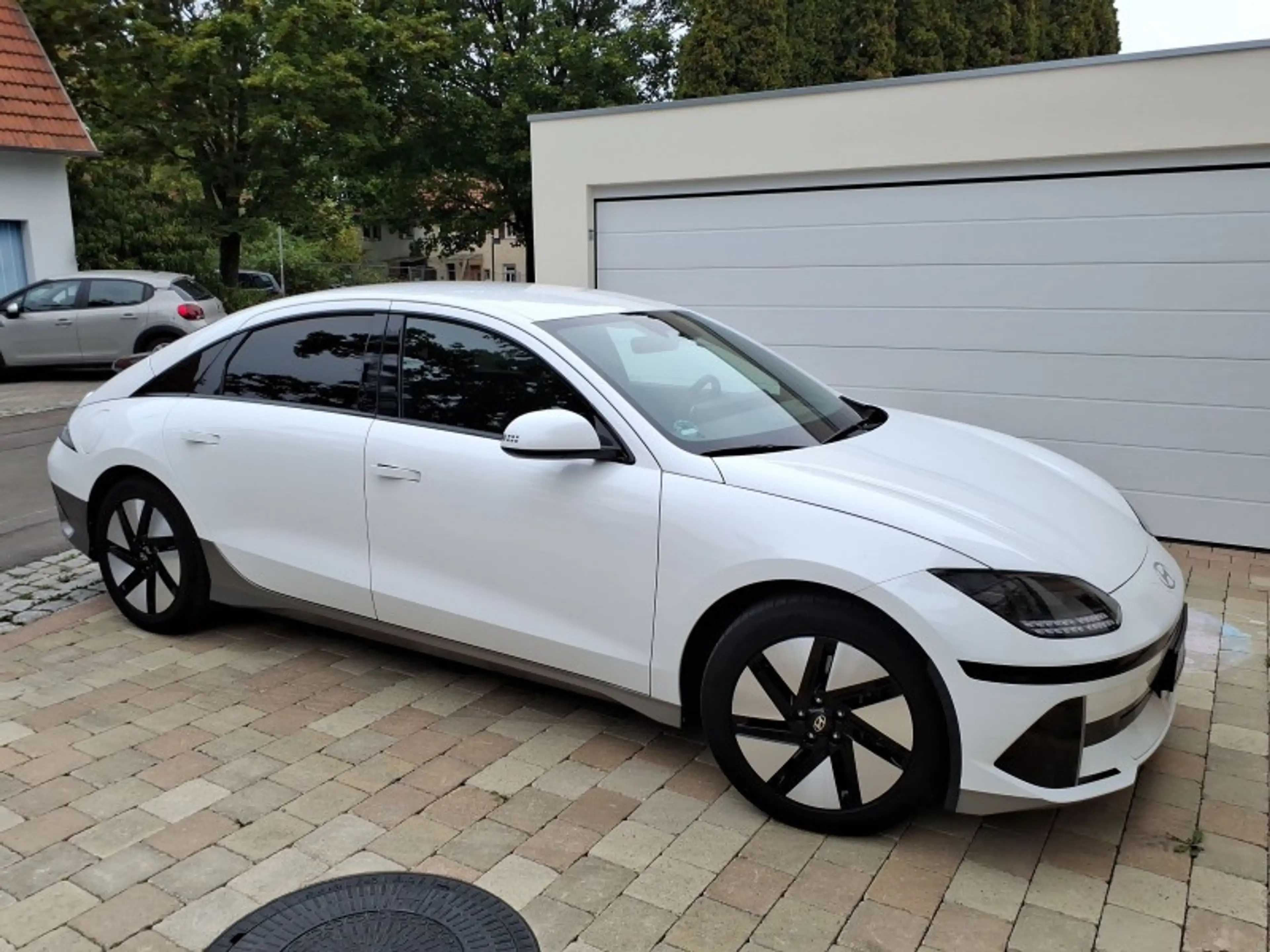 Hyundai IONIQ 6 HUD*ACC*Matrix*Wärmepumpe*ST-Heizung*Navi