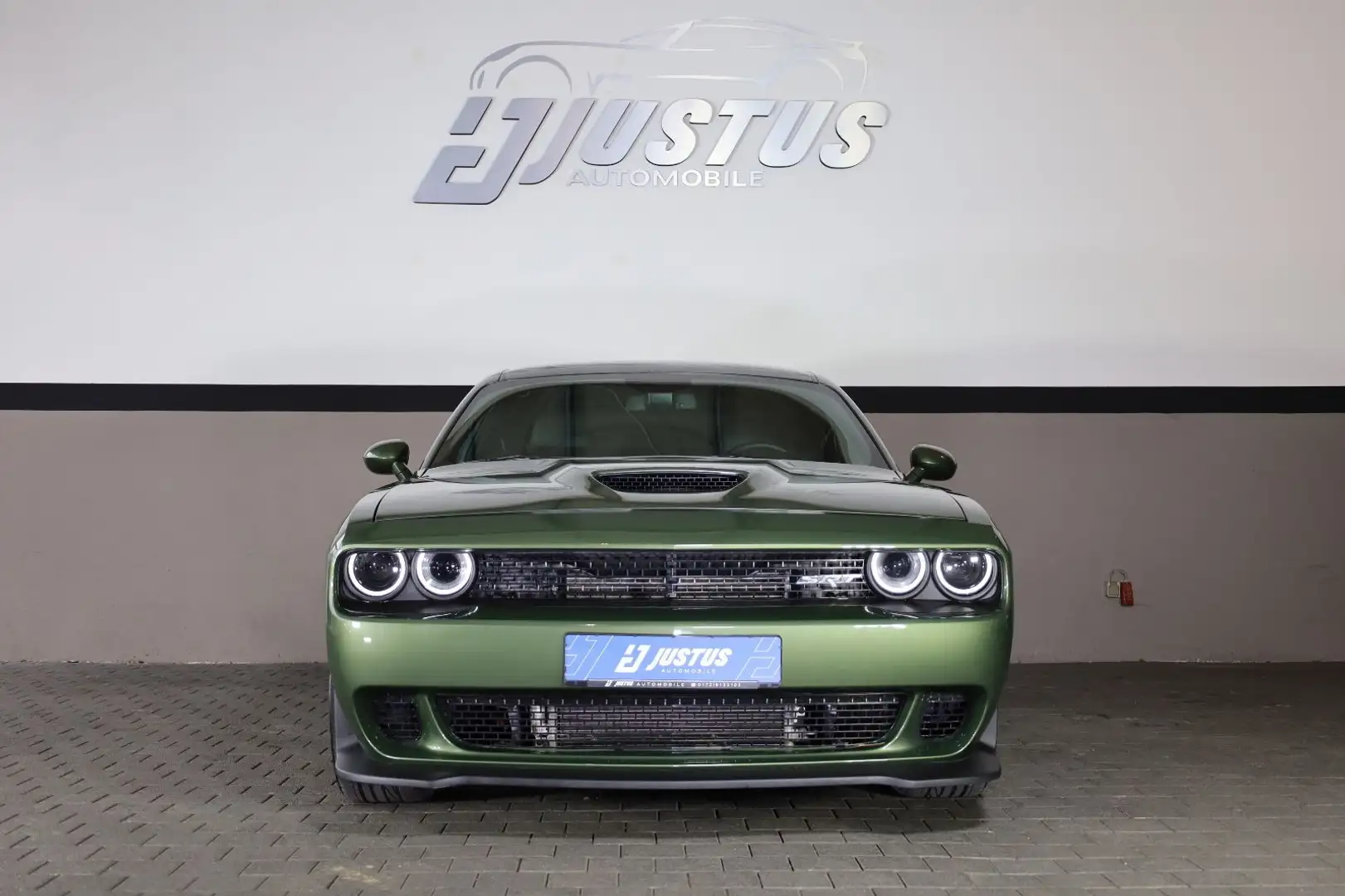 Dodge Challenger 5.7 R/T/ALPINE/SHZ/SBL/LHZ/KAMERA/R20 Vert - 2