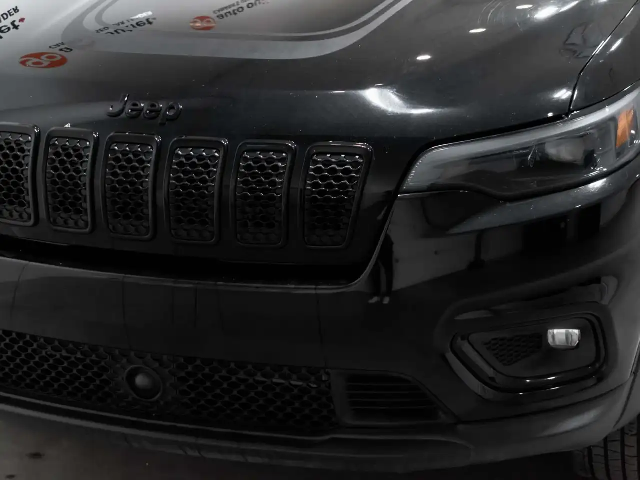 Jeep Cherokee снимка Jeep Cherokee