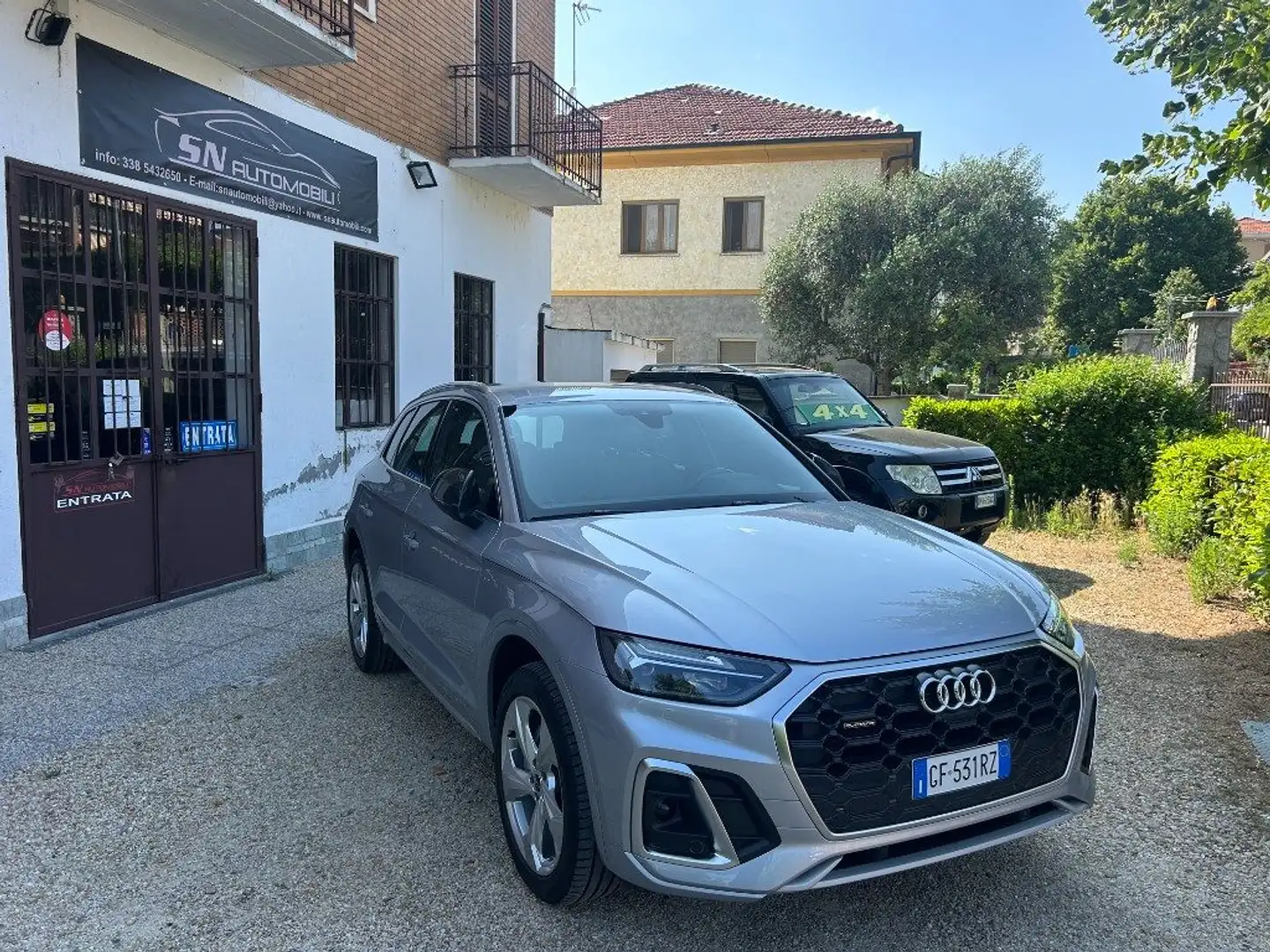 Audi Q5 40 TDI 204 CV quattro S tronic S line plus Gris - 2