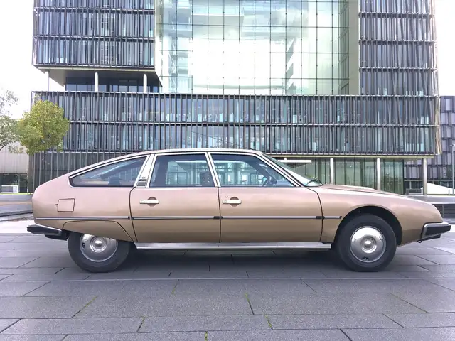 Citroen CX 2400
