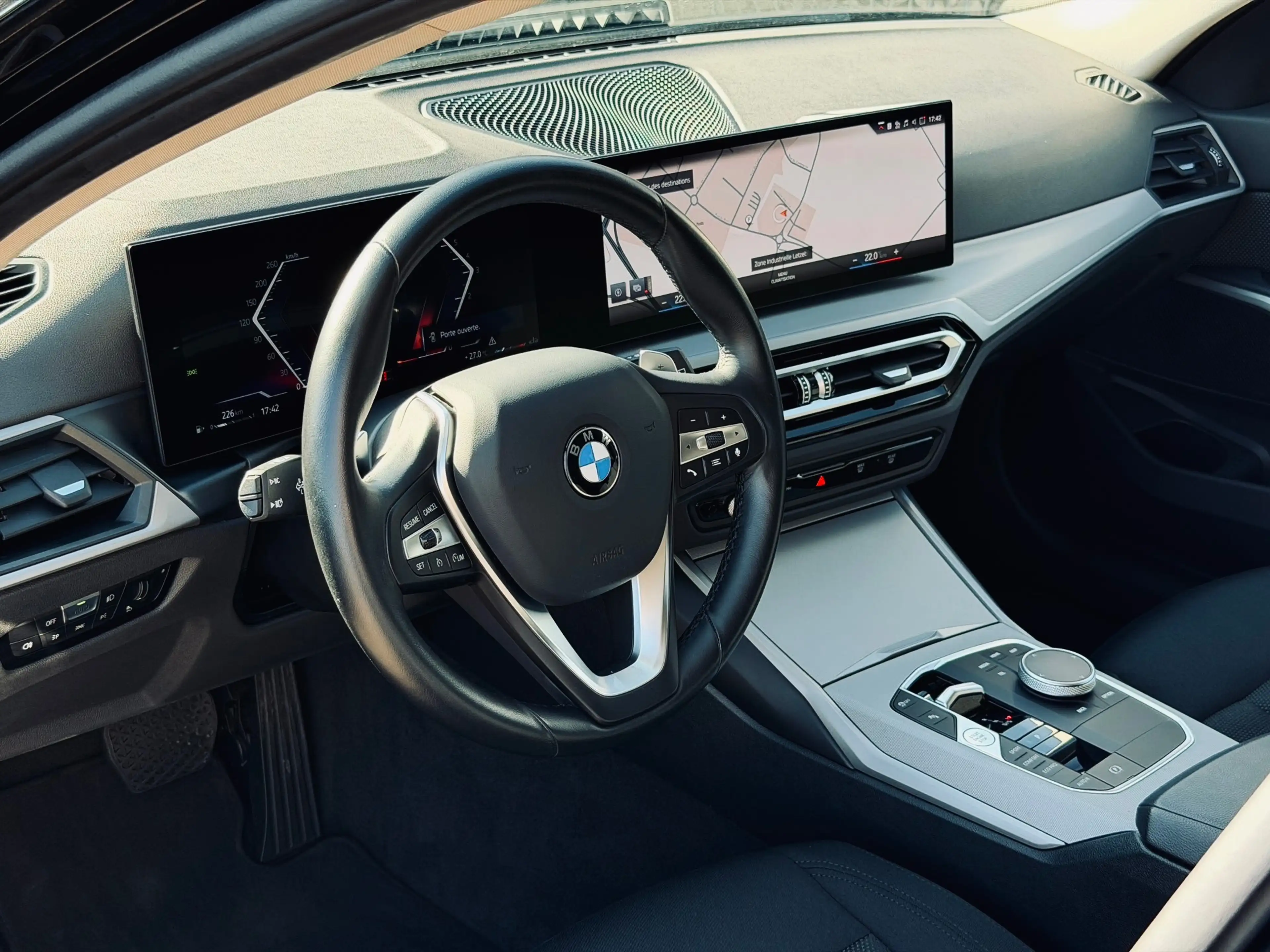 BMW 316 Touring 316DA// Facelift // Garantie 12 Mois✅✅✅ — photo 11