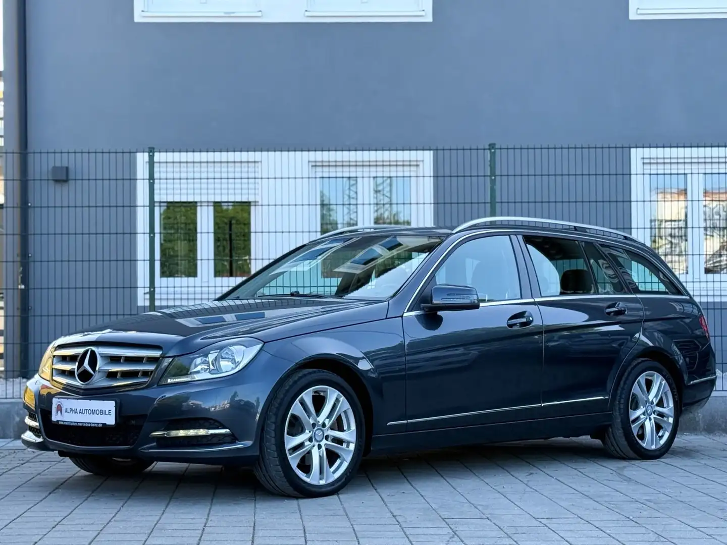 Mercedes-Benz C 220 C -Klasse T-Modell C 220 T CDI BlueEfficiency Grau - 1