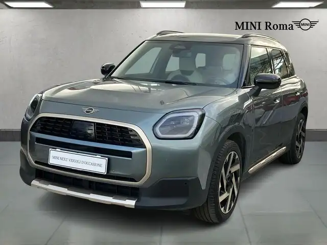 MINI Cooper D Countryman Mini Countryman 2.0 48V D Favoured auto