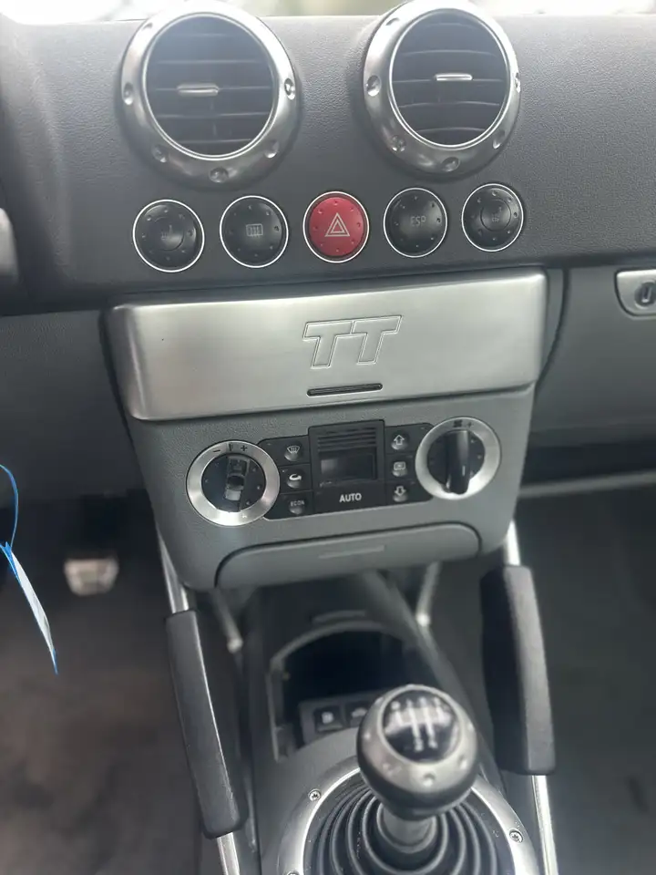 Audi TT 1.8 T Coupe HU&AU Neu, foto 9