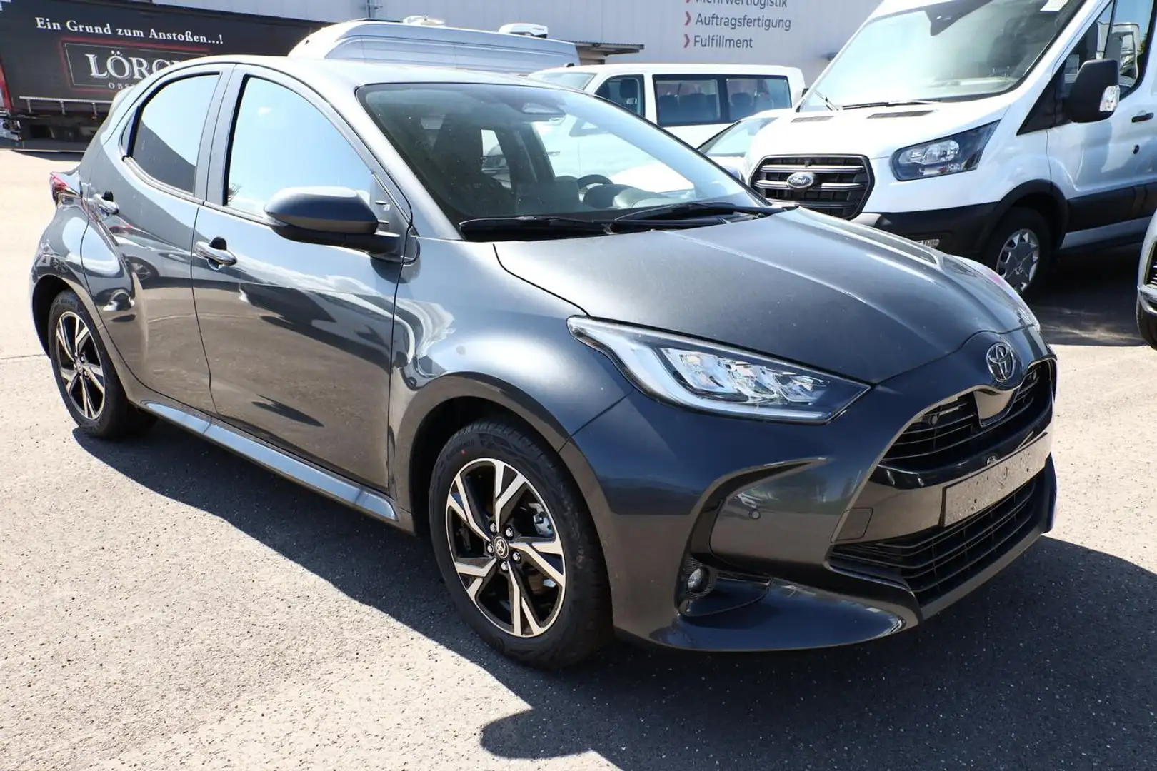 Toyota Yaris 1.5 HEV 116 E-CVT ACC SHZ LED SmartK Kam 85 kW ... Grau - 2