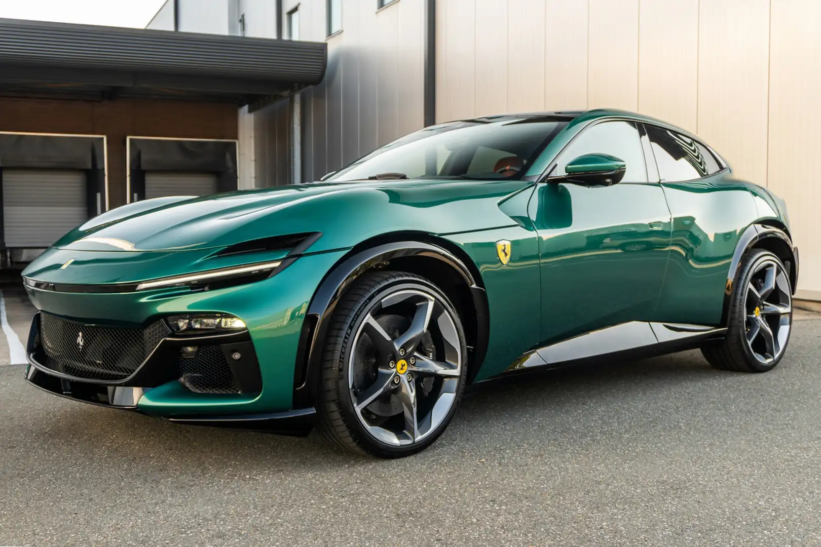 Ferrari Purosangue - Verde Pino - Panoramic roof - Burmester - Full P - 1
