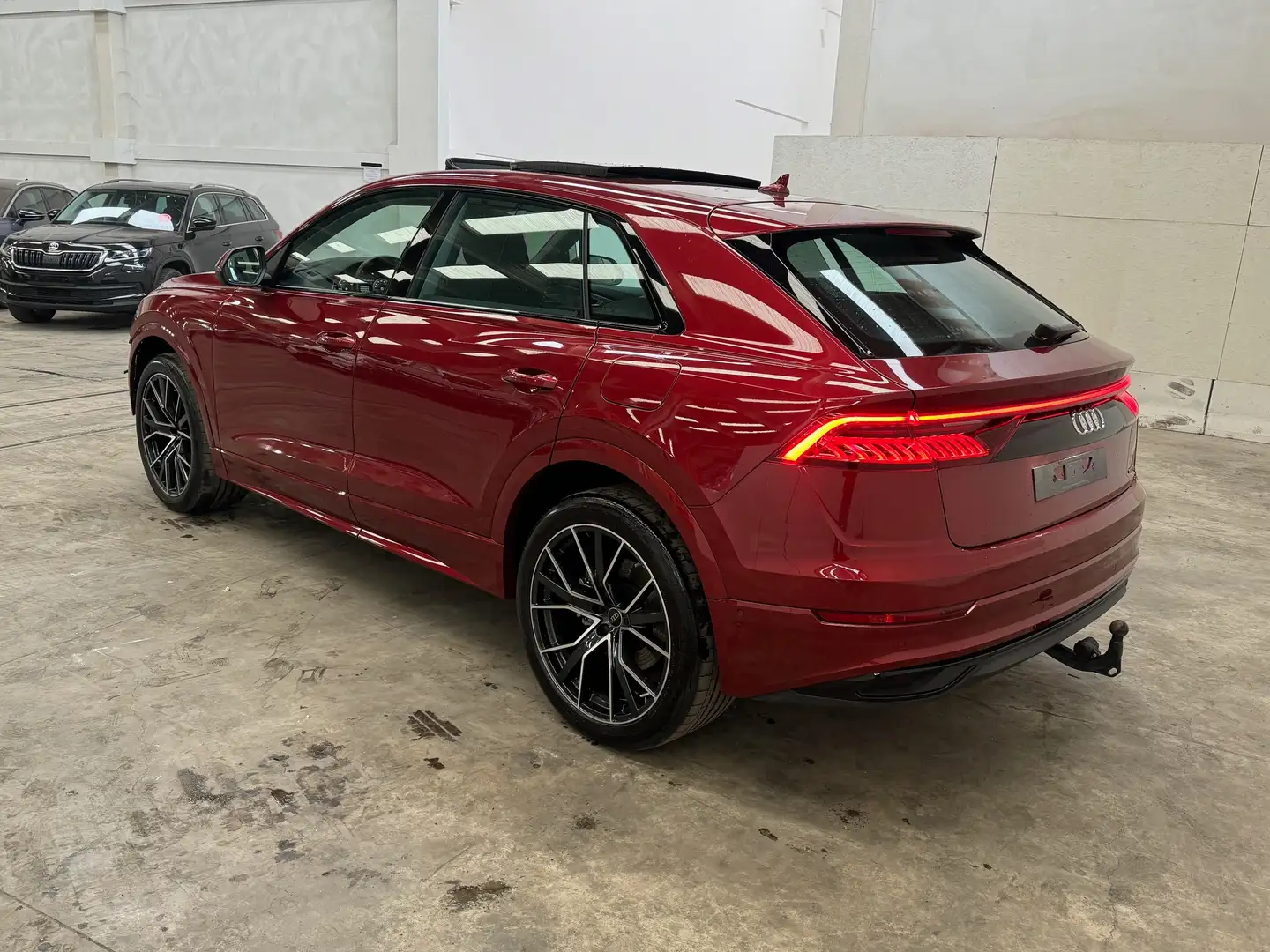 Audi Q8 Q8 55 TFSI e quattro *PANO*NIGHT VIEW*HUD*360*22* Rouge - 2