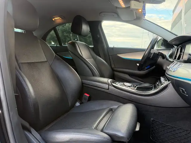 Mercedes-Benz E-Class view 10