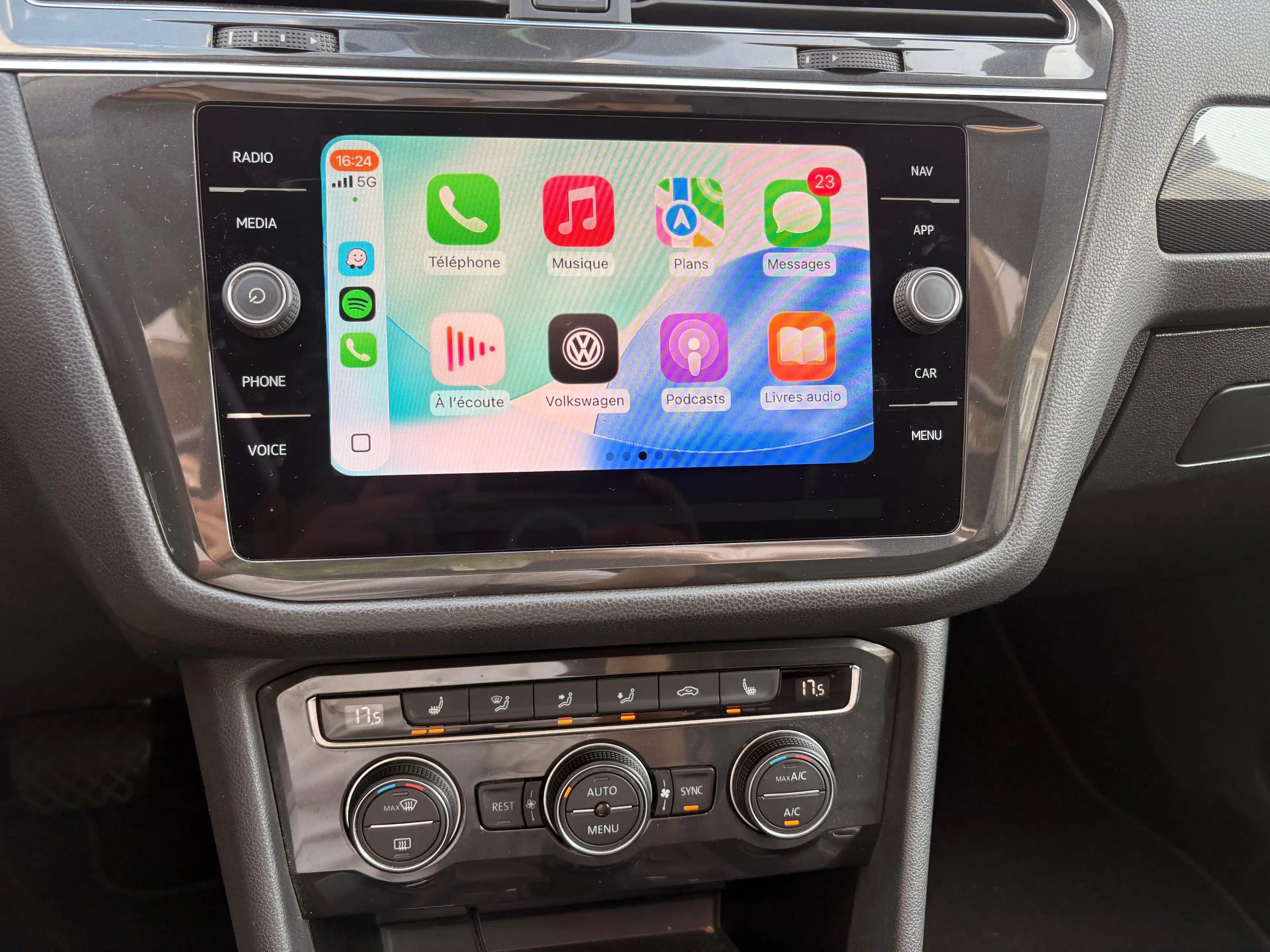 Volkswagen Tiguan Allspace Allspace 1.4TSI ACT Highline OPF DSG — photo 13