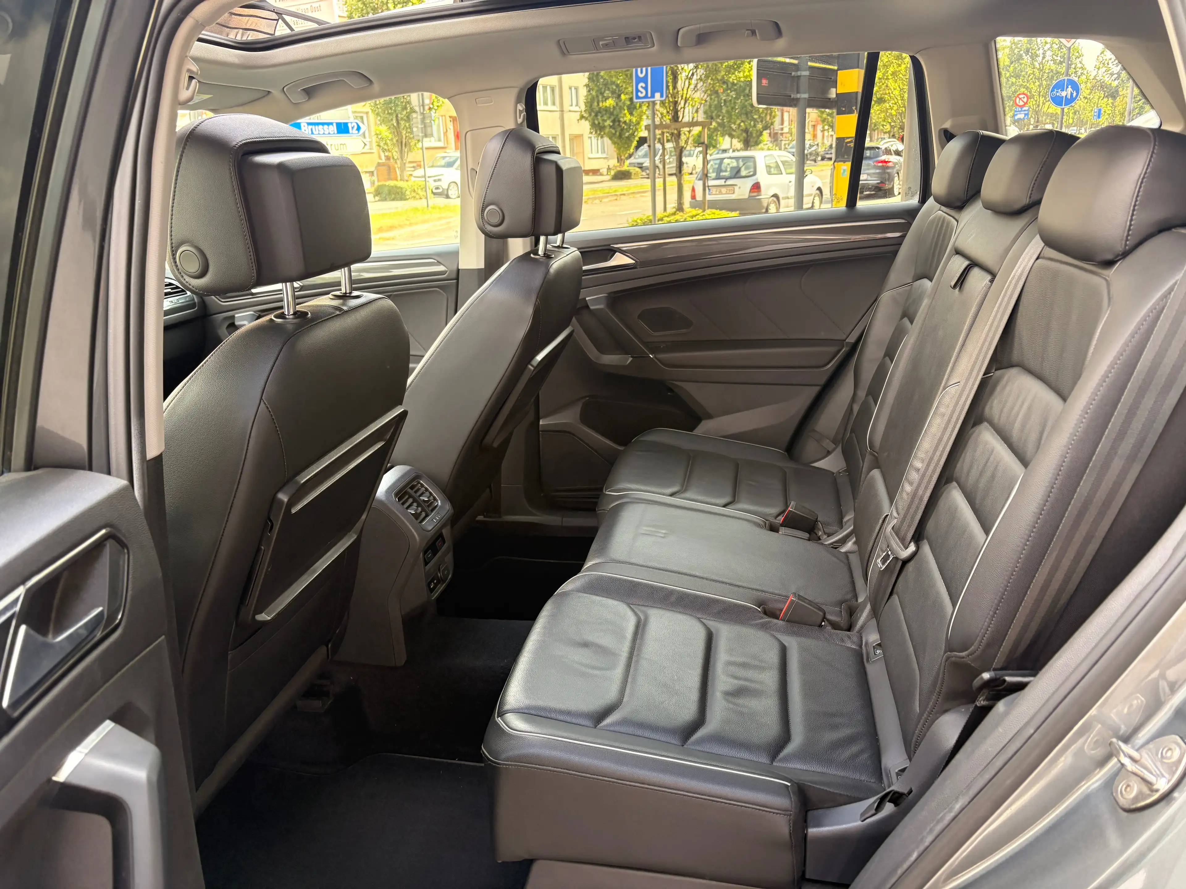 Volkswagen Tiguan Allspace Allspace 1.4TSI ACT Highline OPF DSG — photo 7