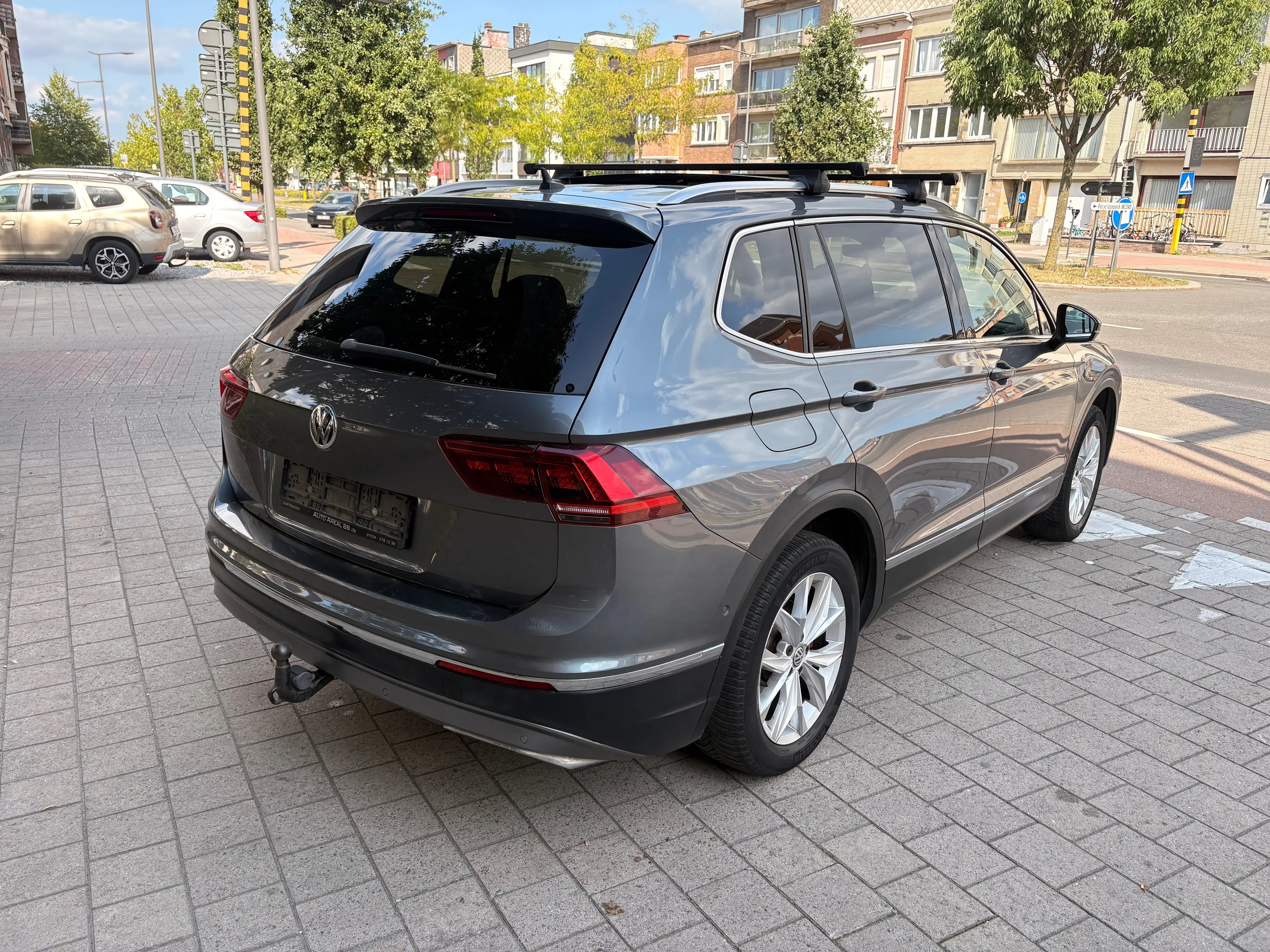 Volkswagen Tiguan Allspace Allspace 1.4TSI ACT Highline OPF DSG — photo 3