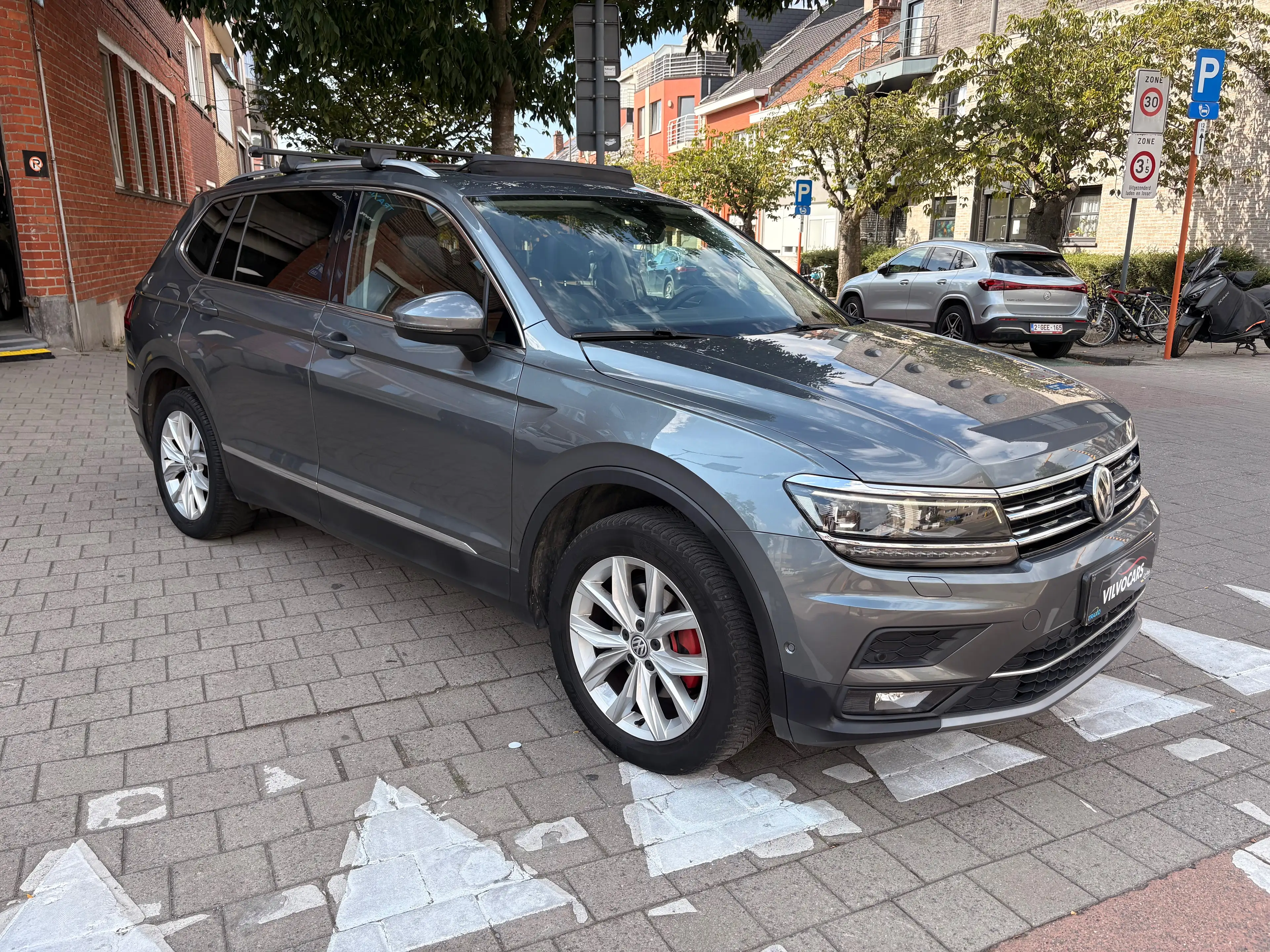 Volkswagen Tiguan Allspace Allspace 1.4TSI ACT Highline OPF DSG — photo 2